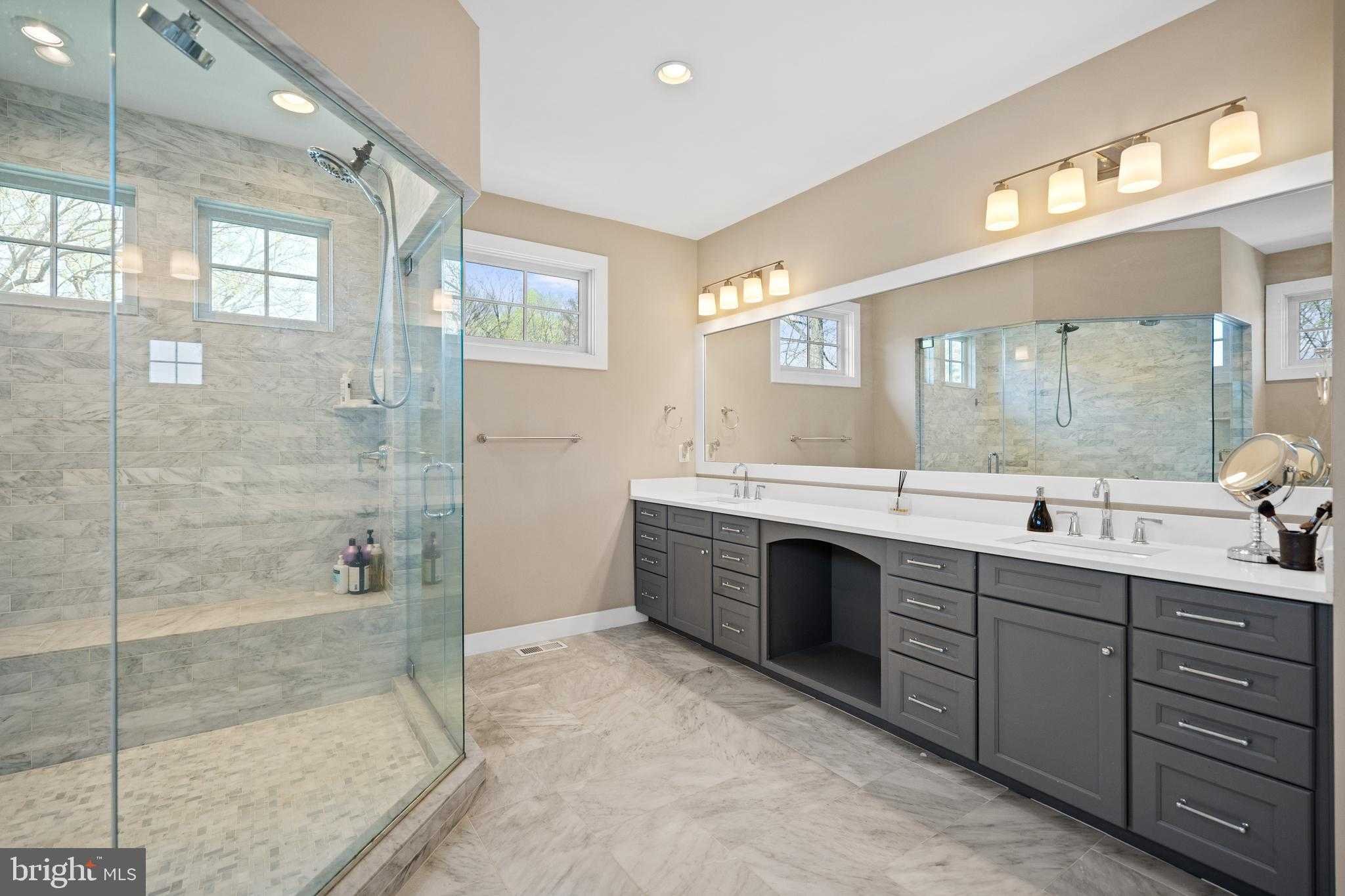 7005 Richard Dr photo 26