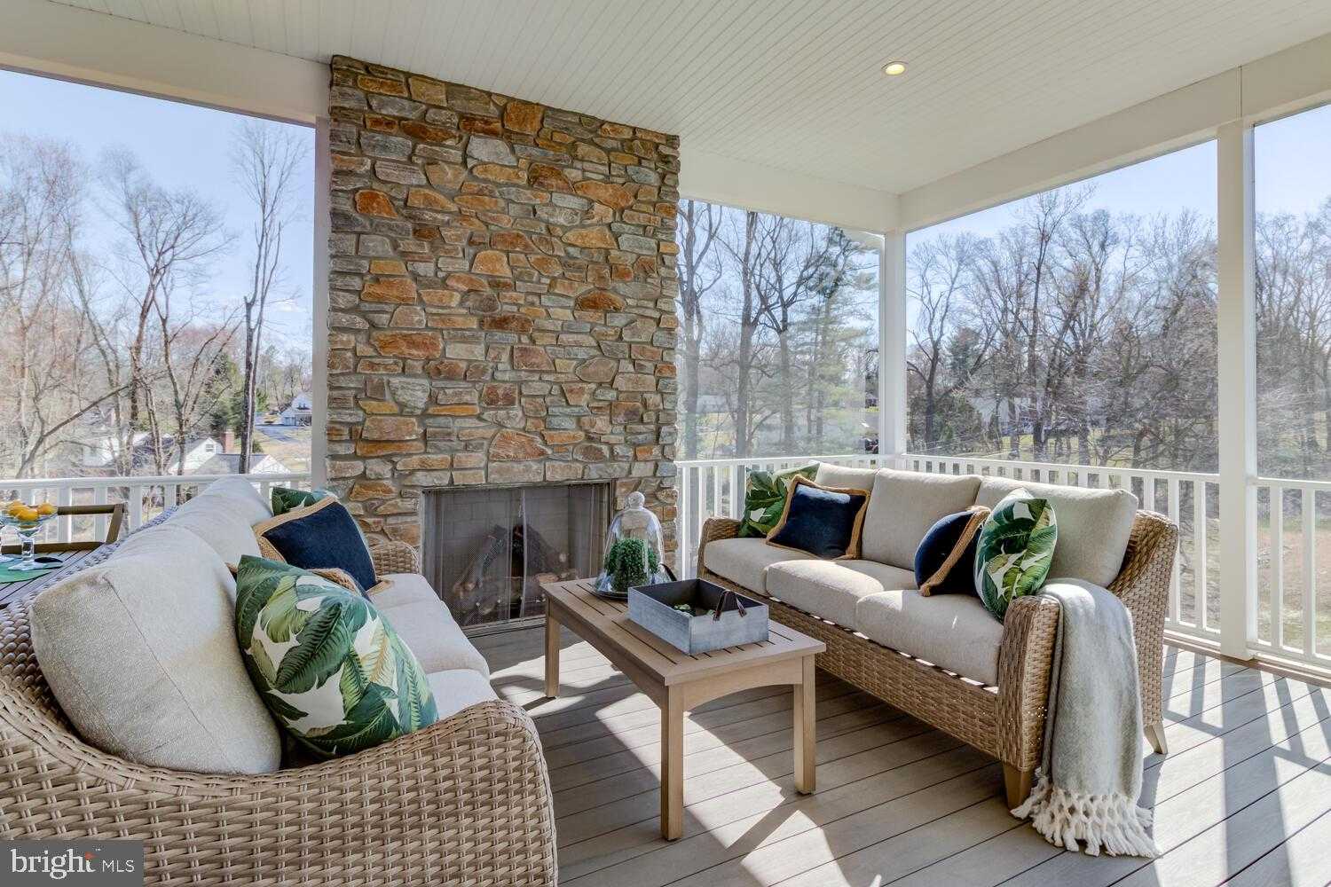 Old Covered Bridge Rd photo 39