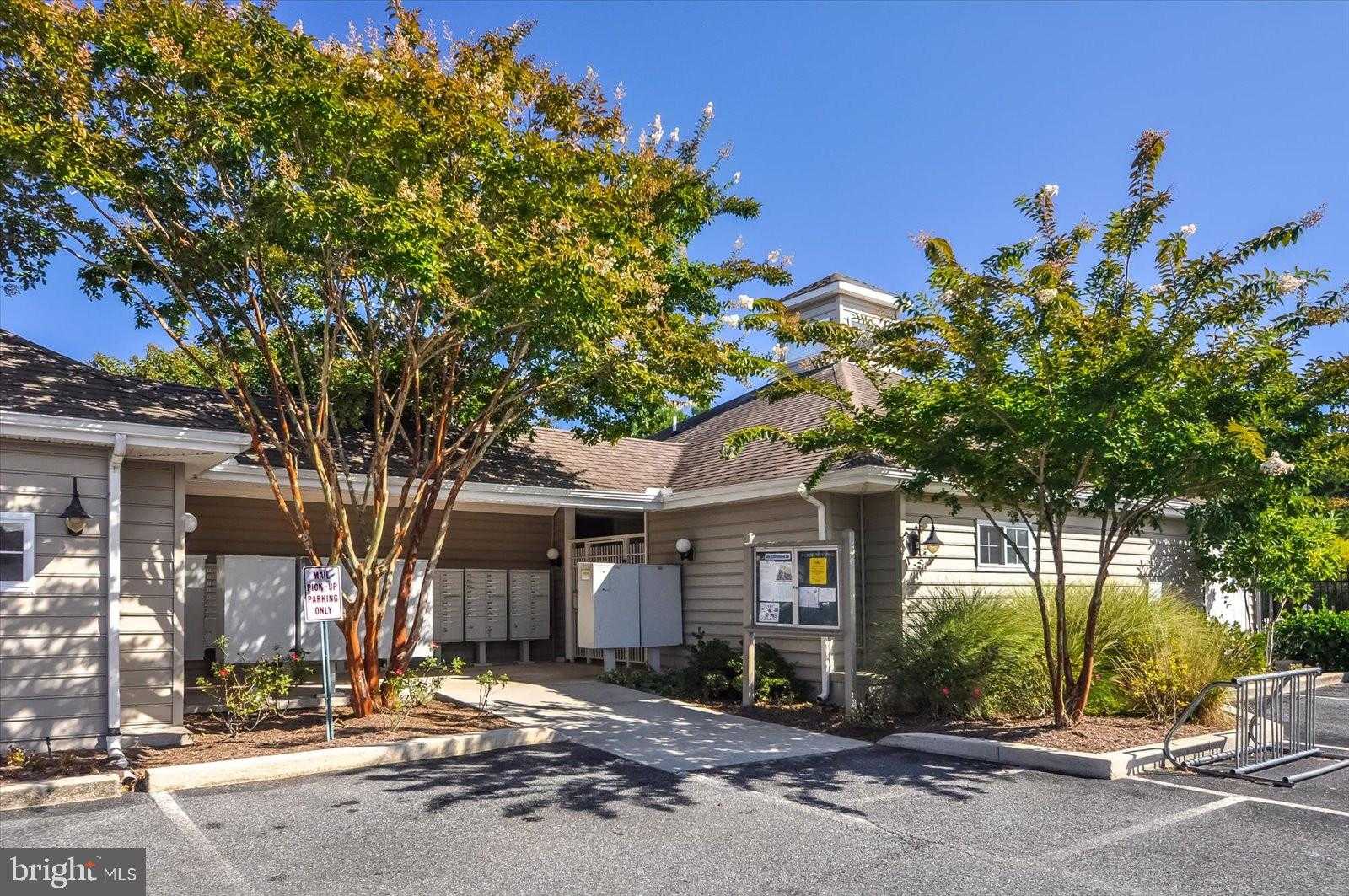 10288 Broken Sound Blvd photo 97