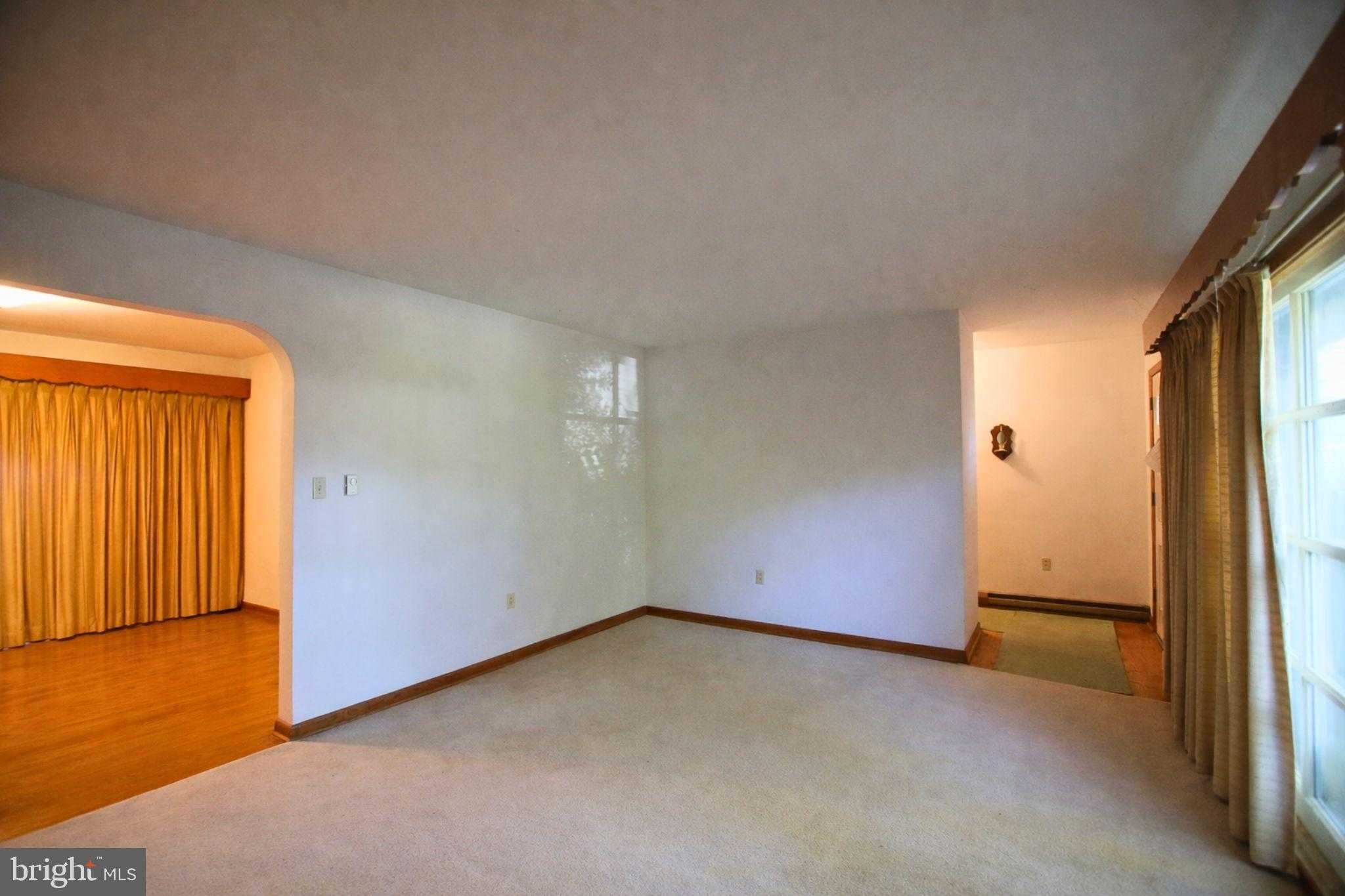 608 Taney Ave photo 12