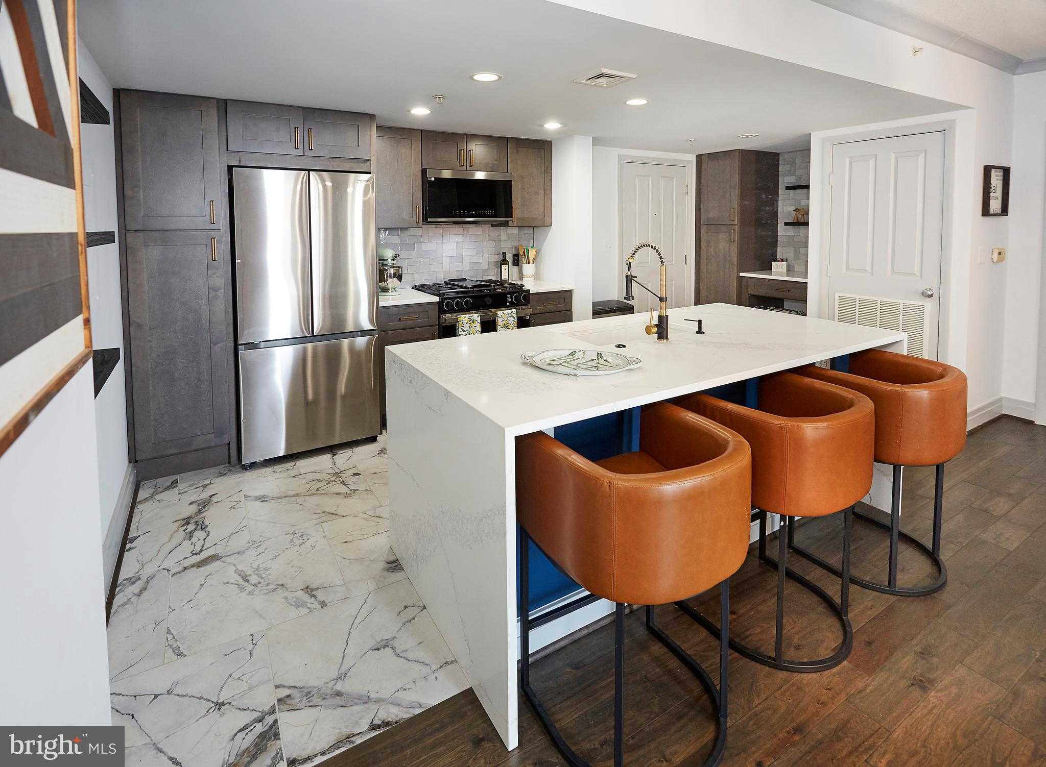 414 Water St Apt 2601 photo 15