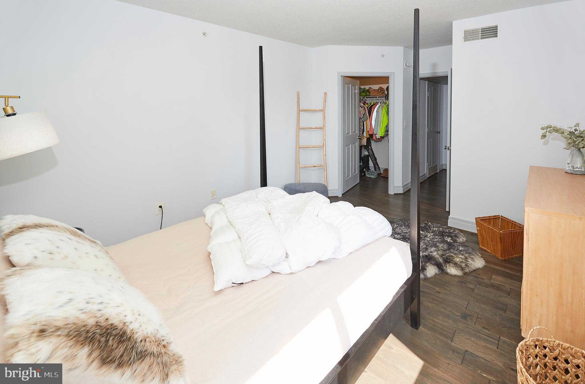 414 Water St Apt 2601 photo 21