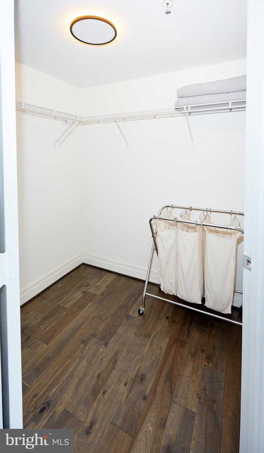 414 Water St Apt 2601 photo 32