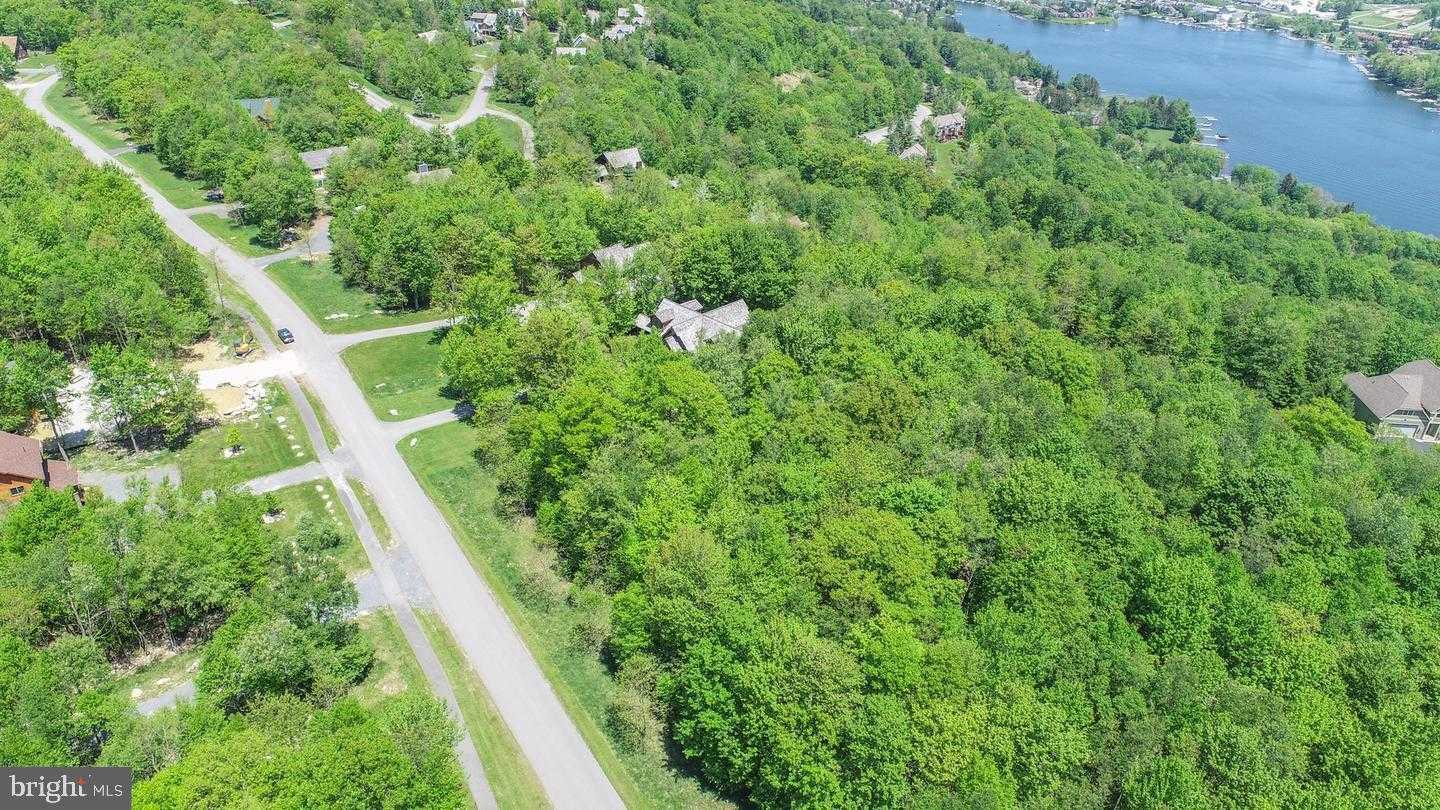 110 Sundance Way photo 2