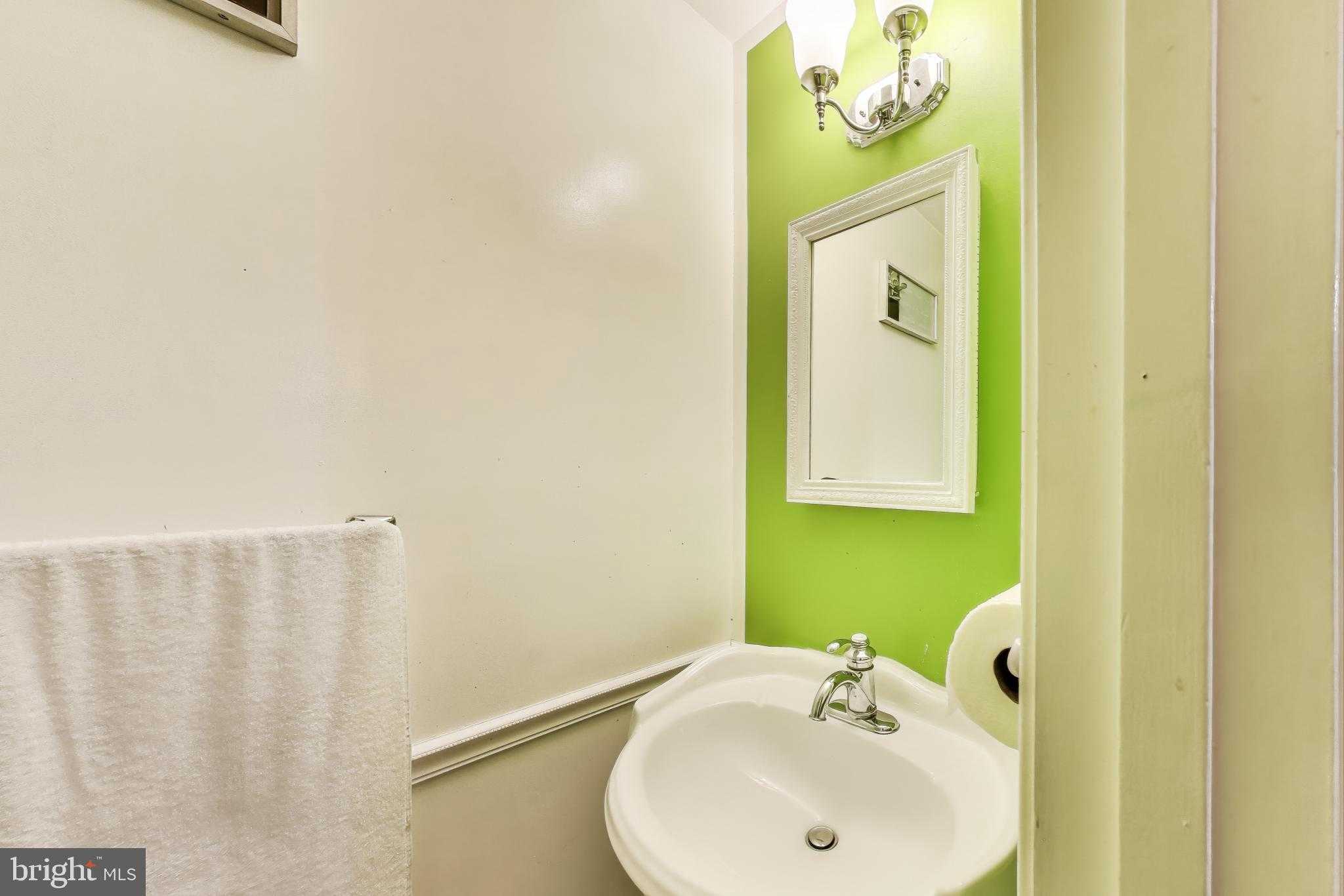 2205 Anvil Ln photo 12