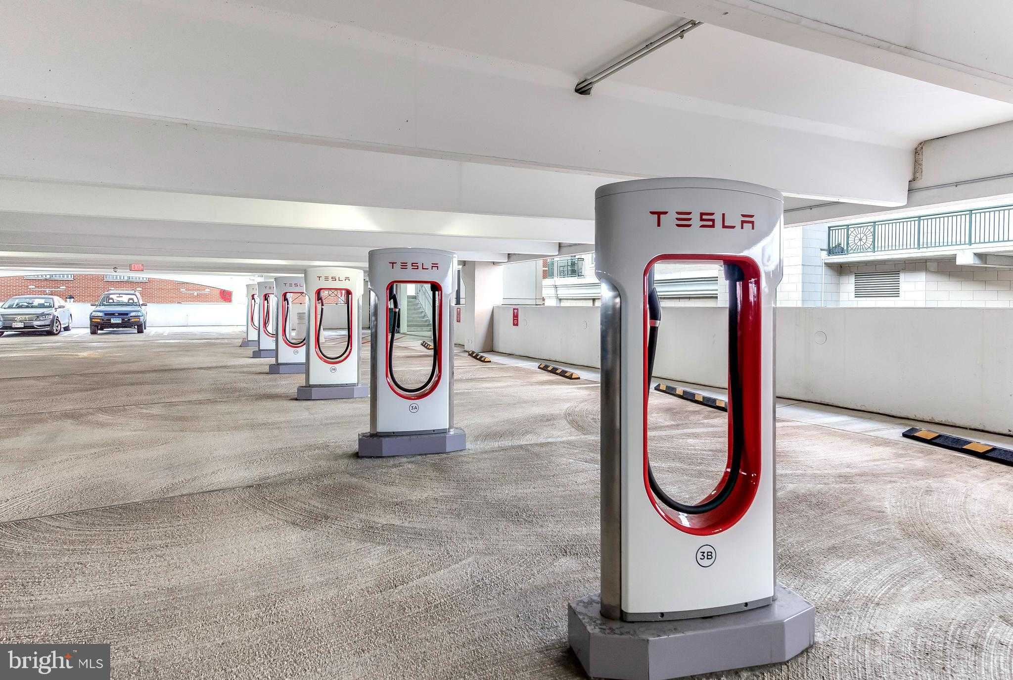 1915 Towne Centre Blvd Unit 807 photo 5