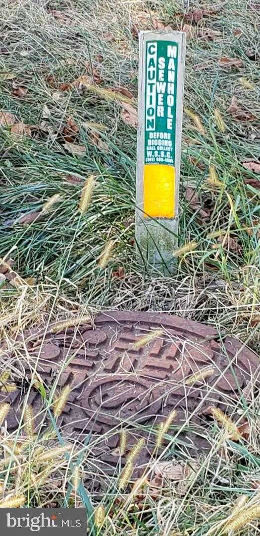 2609 Arts Dr photo 2