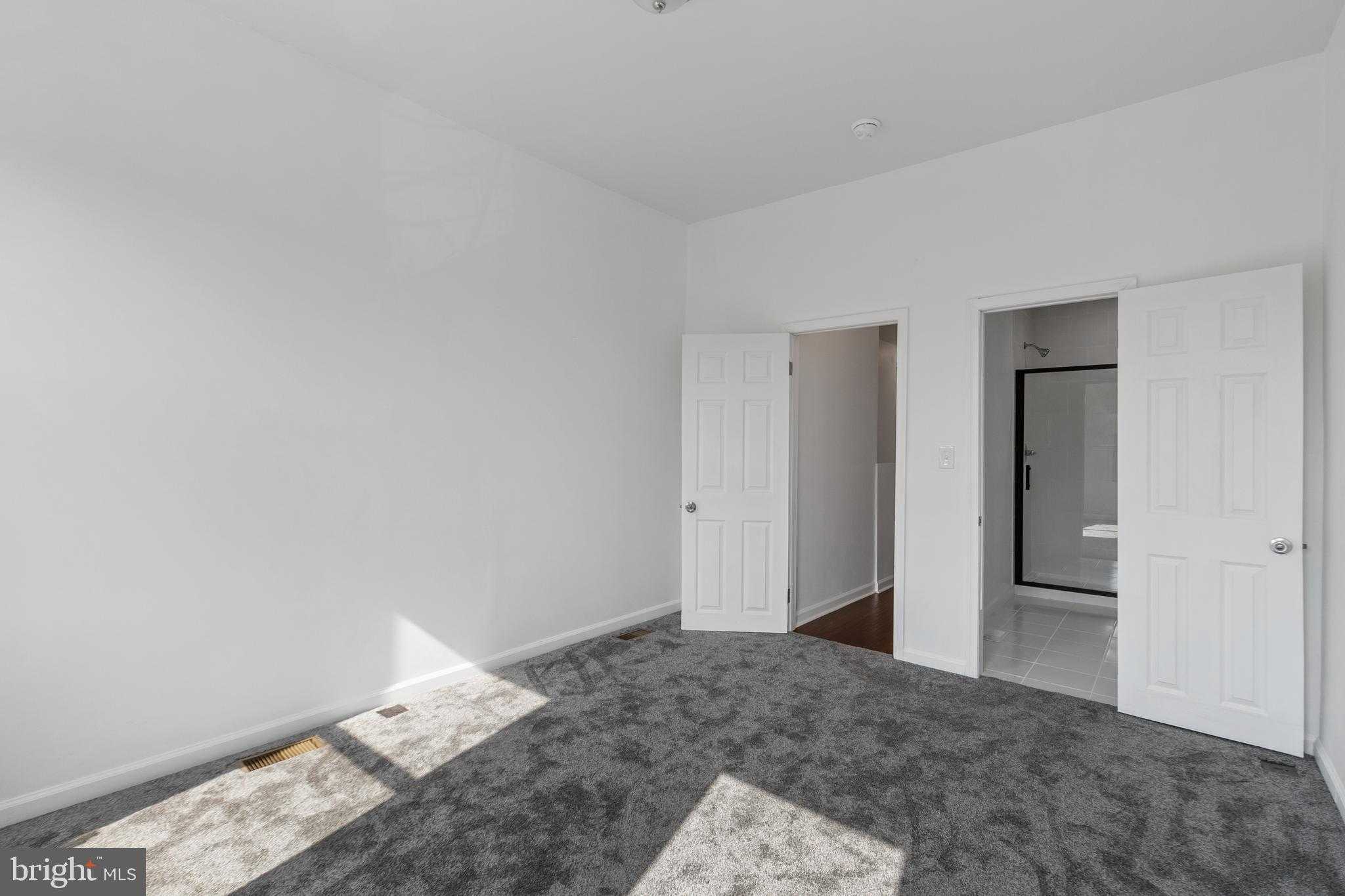 2514 Ashland Ave photo 15