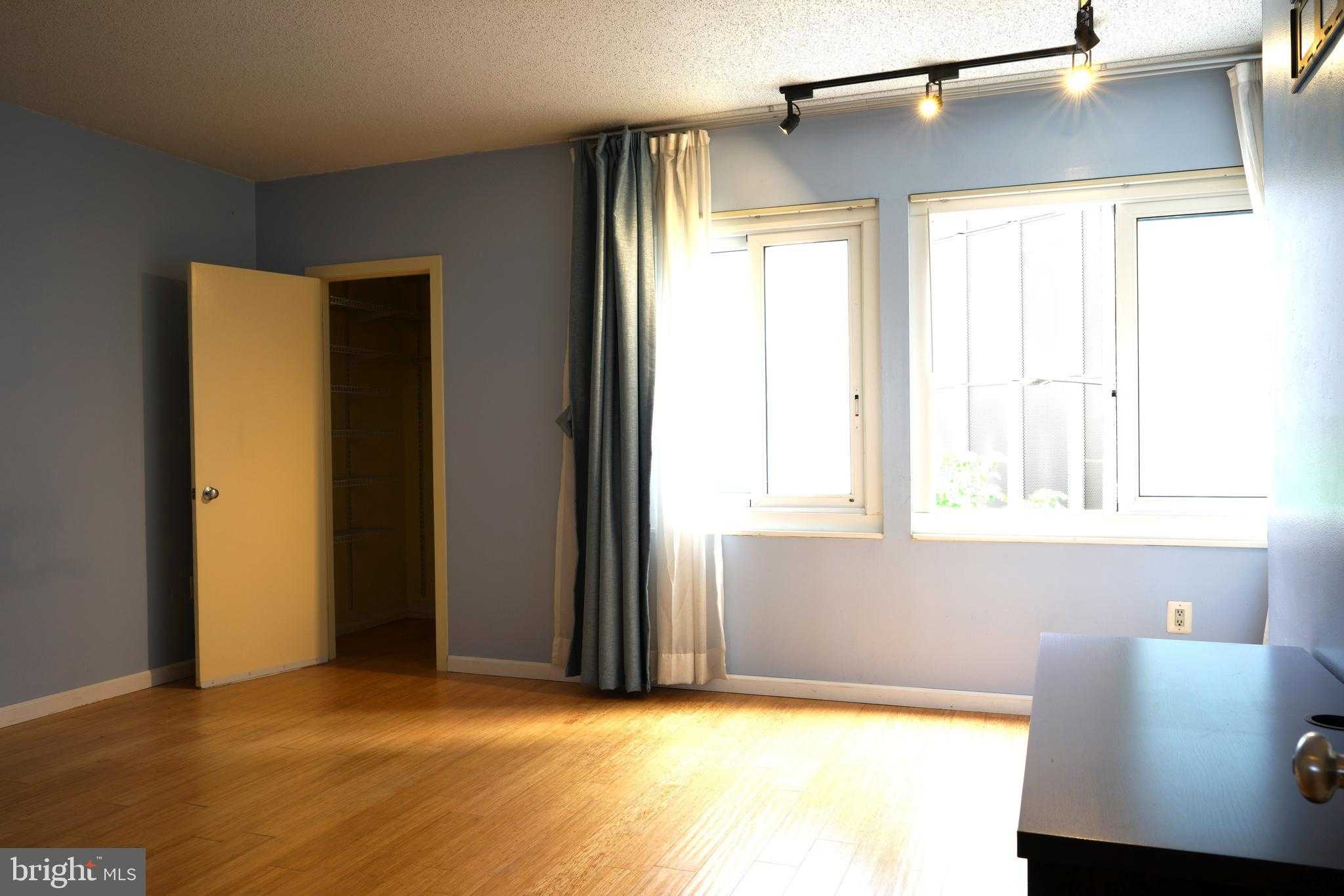 2301 Cherry St Apt 3a photo 23