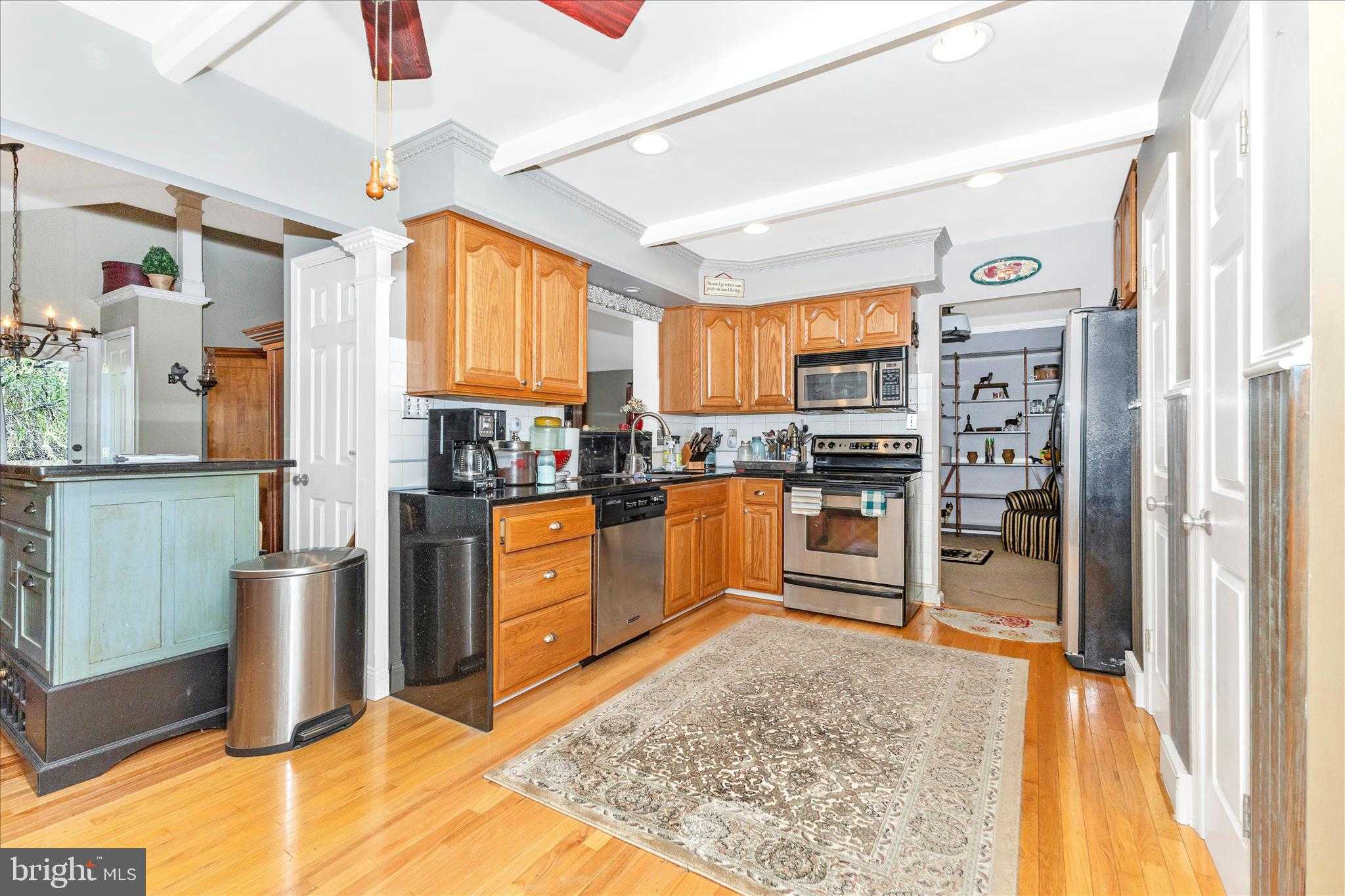 1111 Cummings Ave photo 15