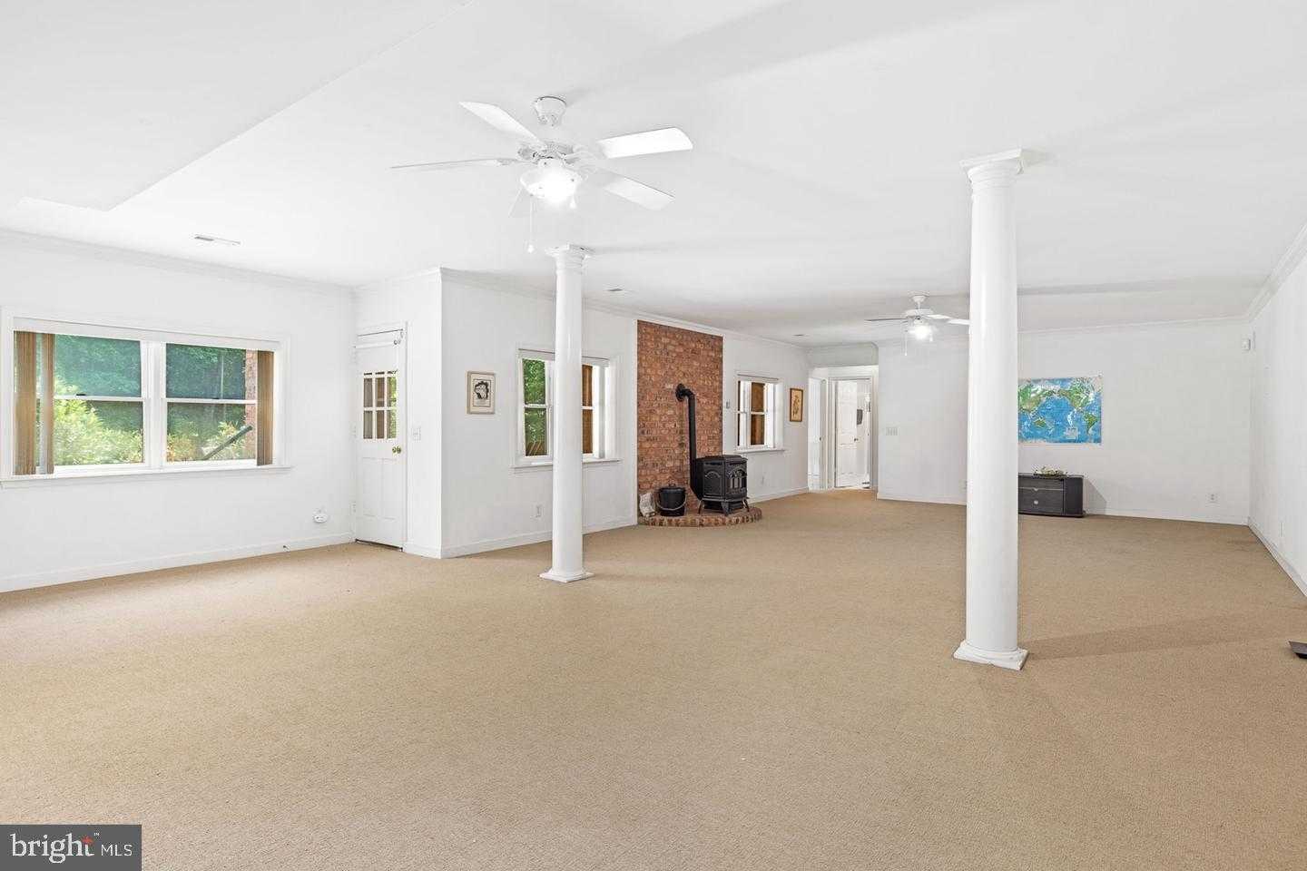 10 Piper Pl photo 14