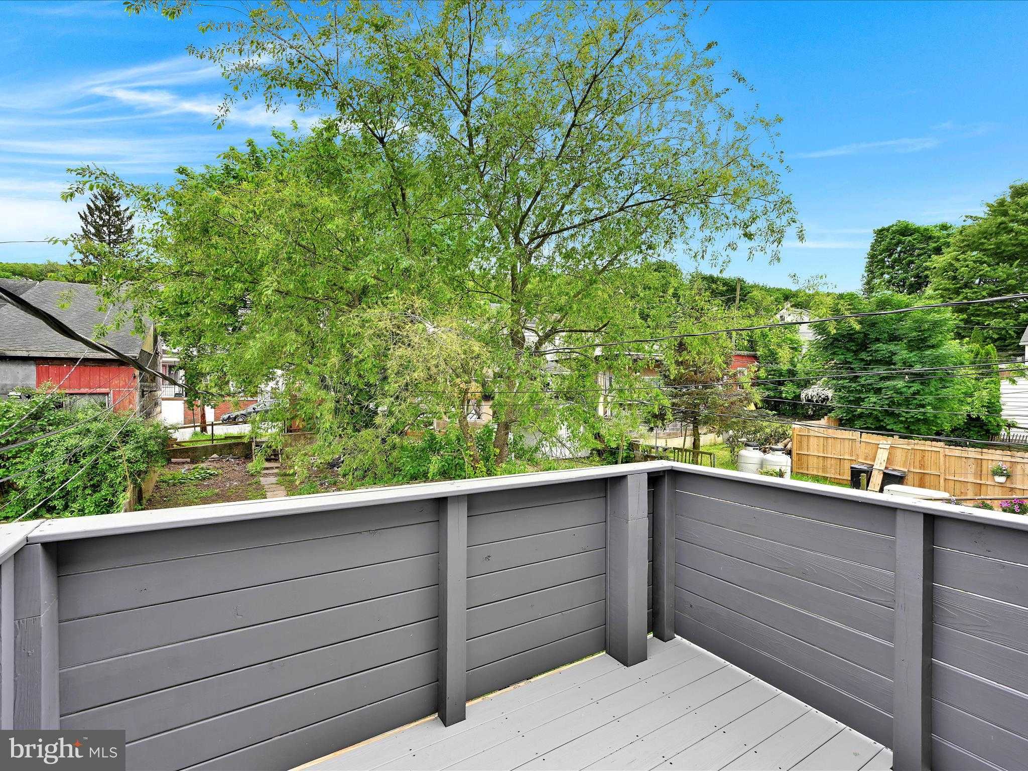 1420 Walnut St photo 25