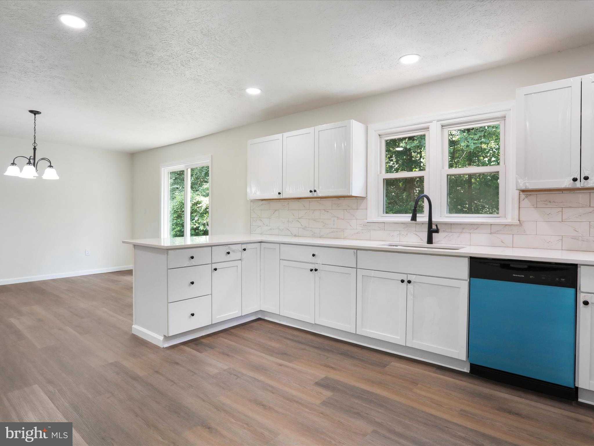 12090 Back Creek Valley Rd photo 5