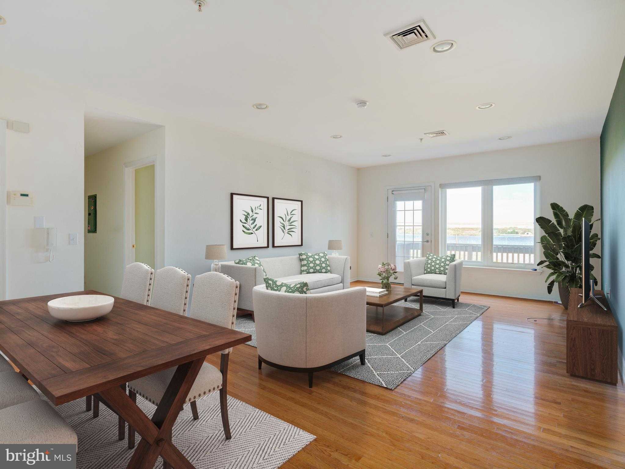 401 N Front St Apt 3b photo 2