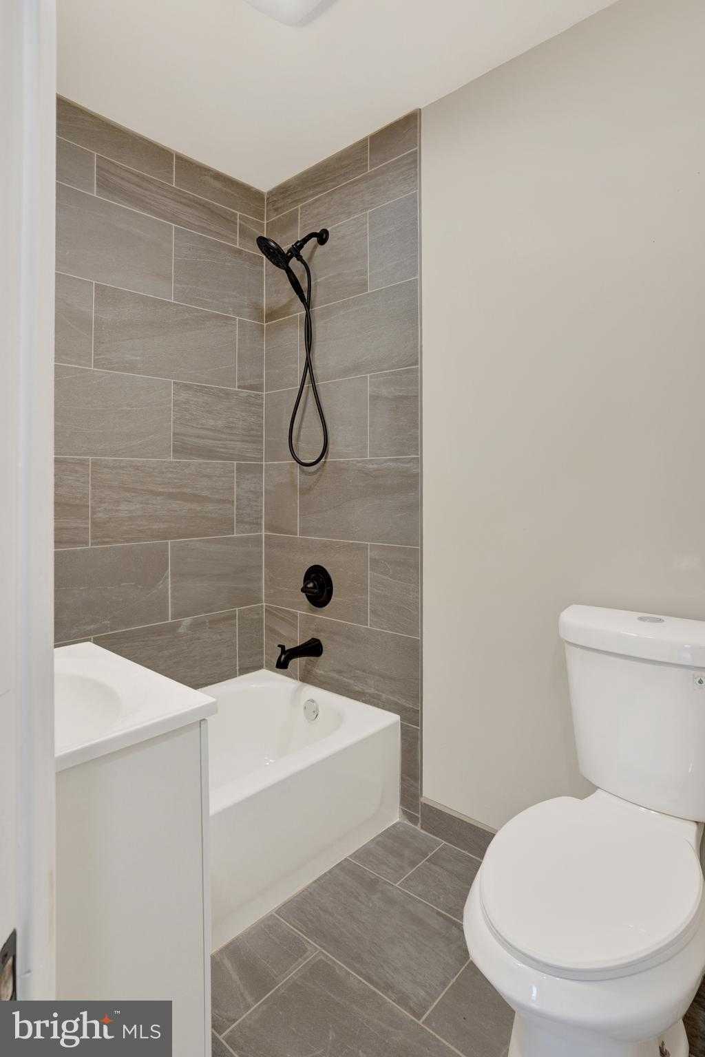 6706 Marsden St photo 19