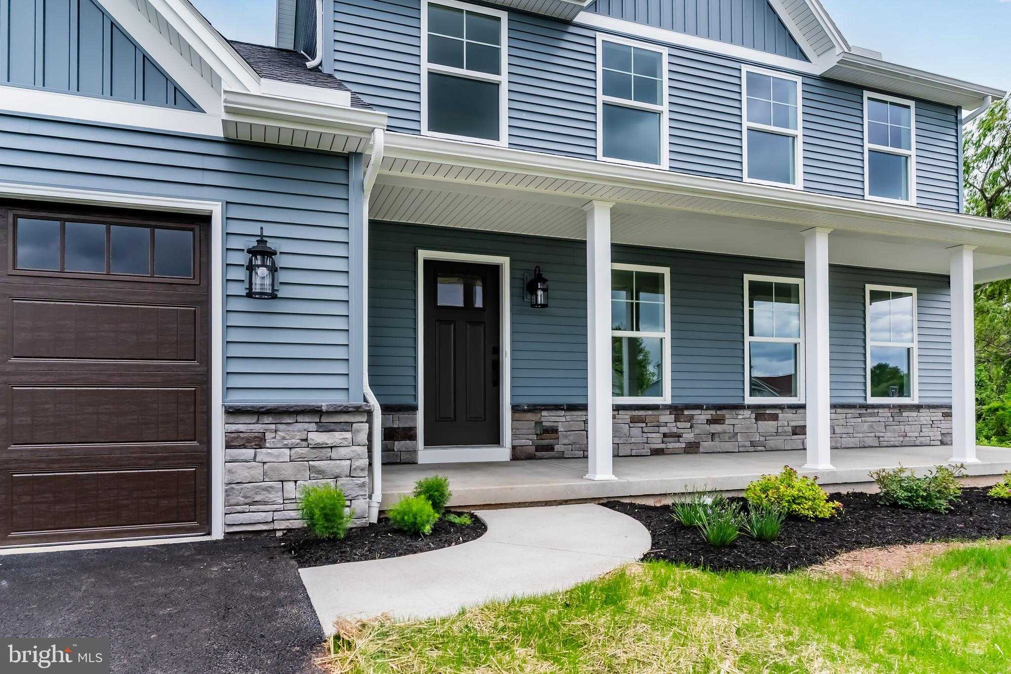 160 Hartford Dr photo 3