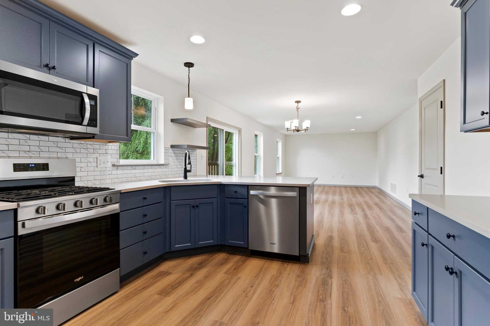 160 Hartford Dr photo 7