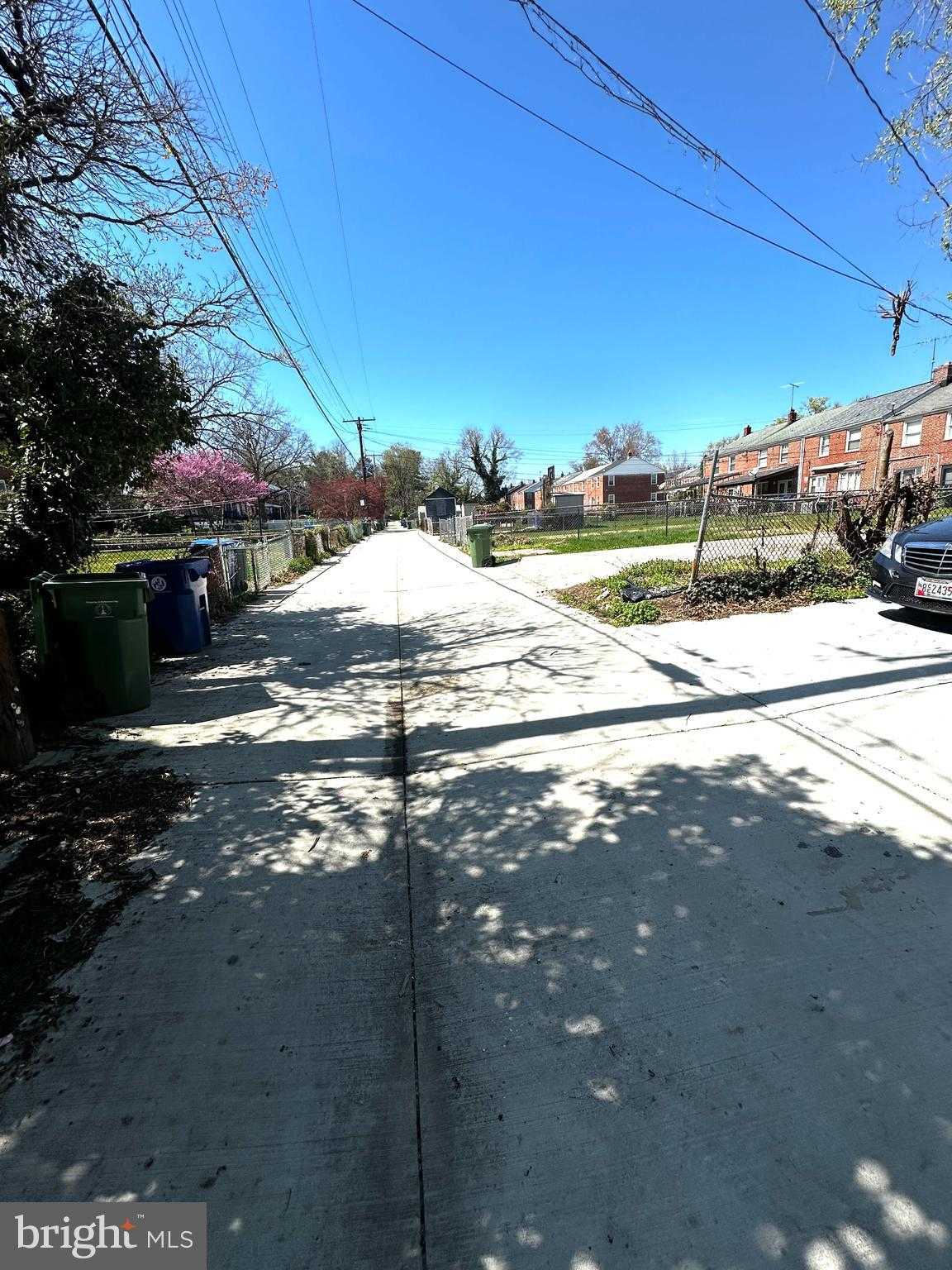 912 Evesham Ave photo 39