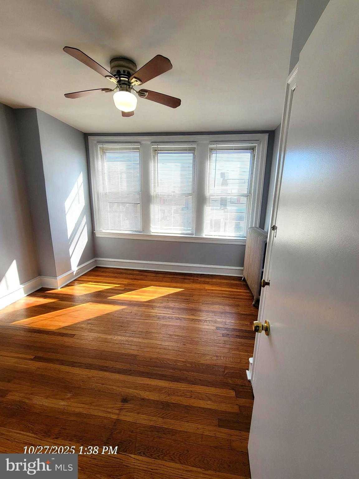 2061 Independence St photo 8