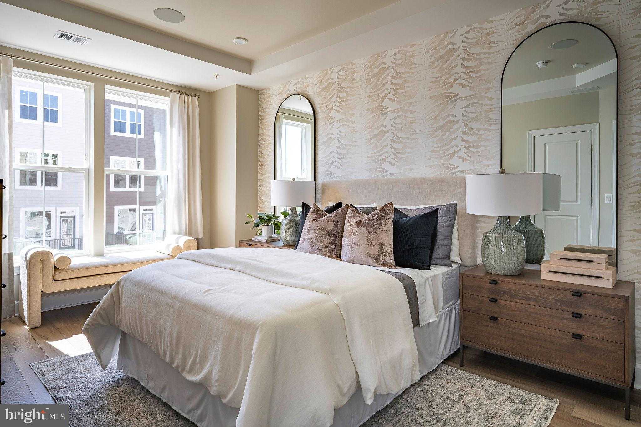 Belmont Bay Dr photo 12