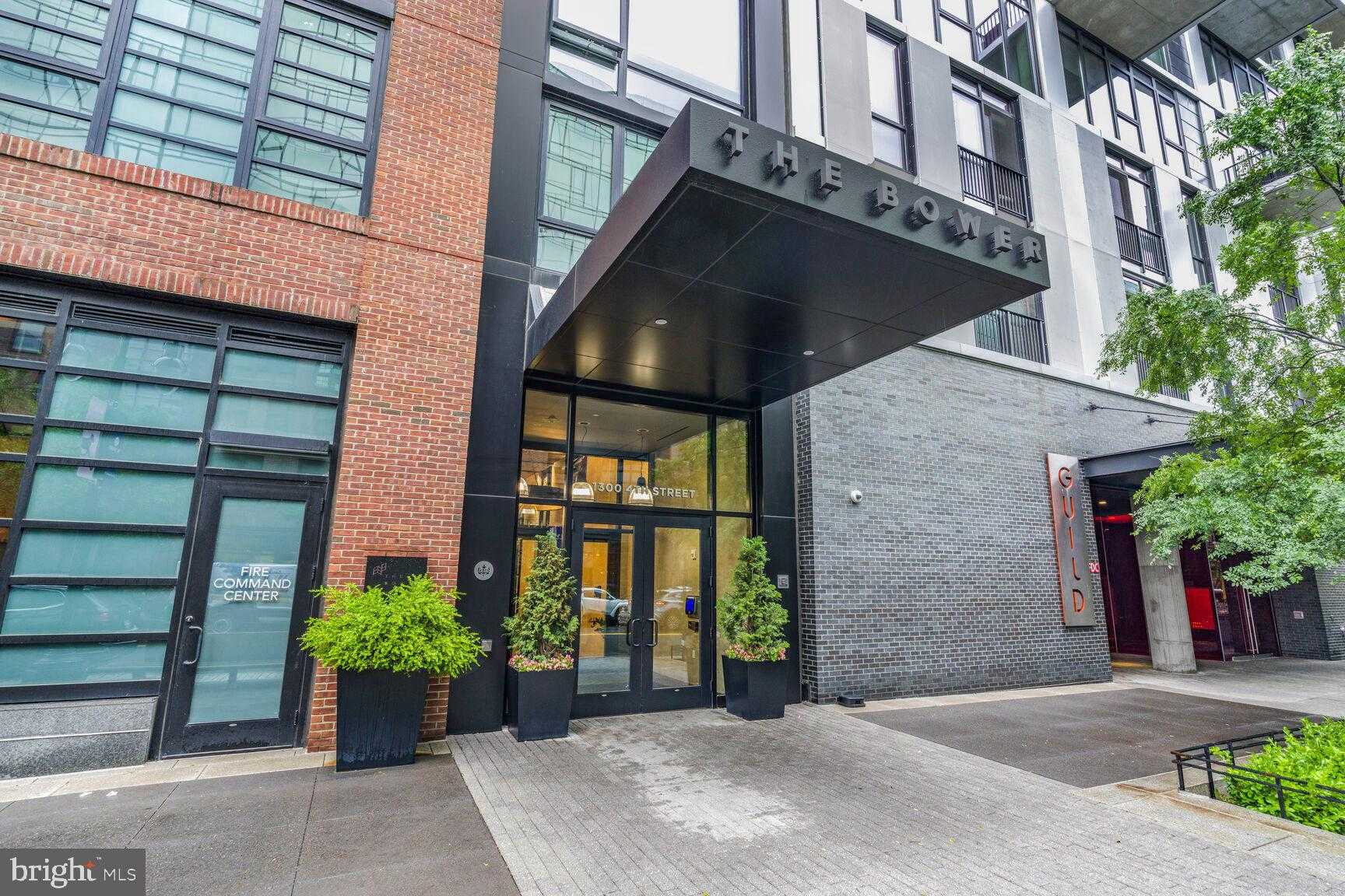 1300 4th St SE Unit 214