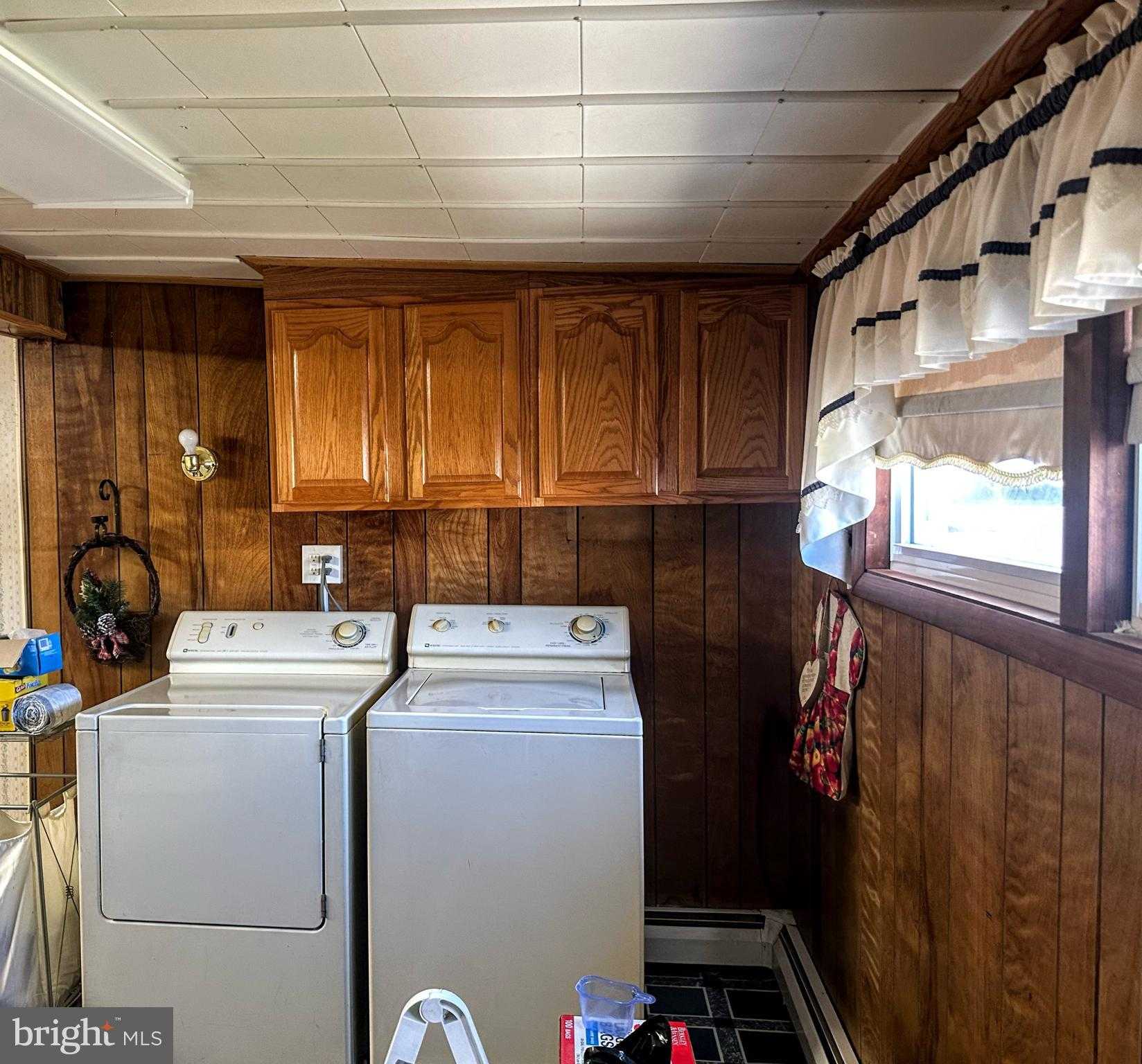 48 E 22nd St photo 7