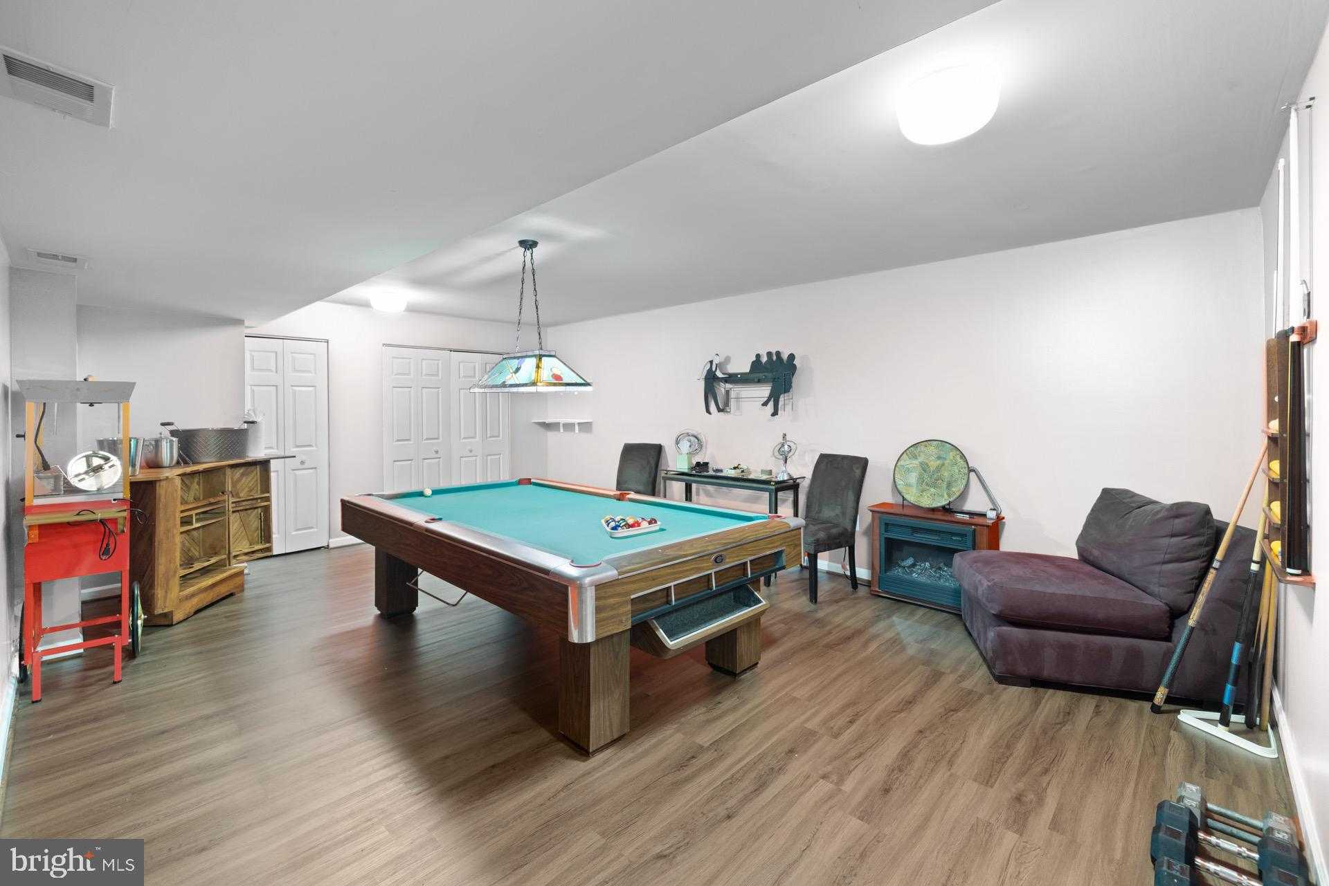 7875 Locust Pl photo 36