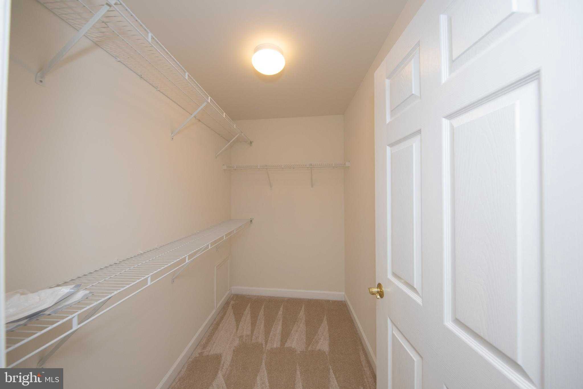 33 Owens Landing CT Apt A photo 24