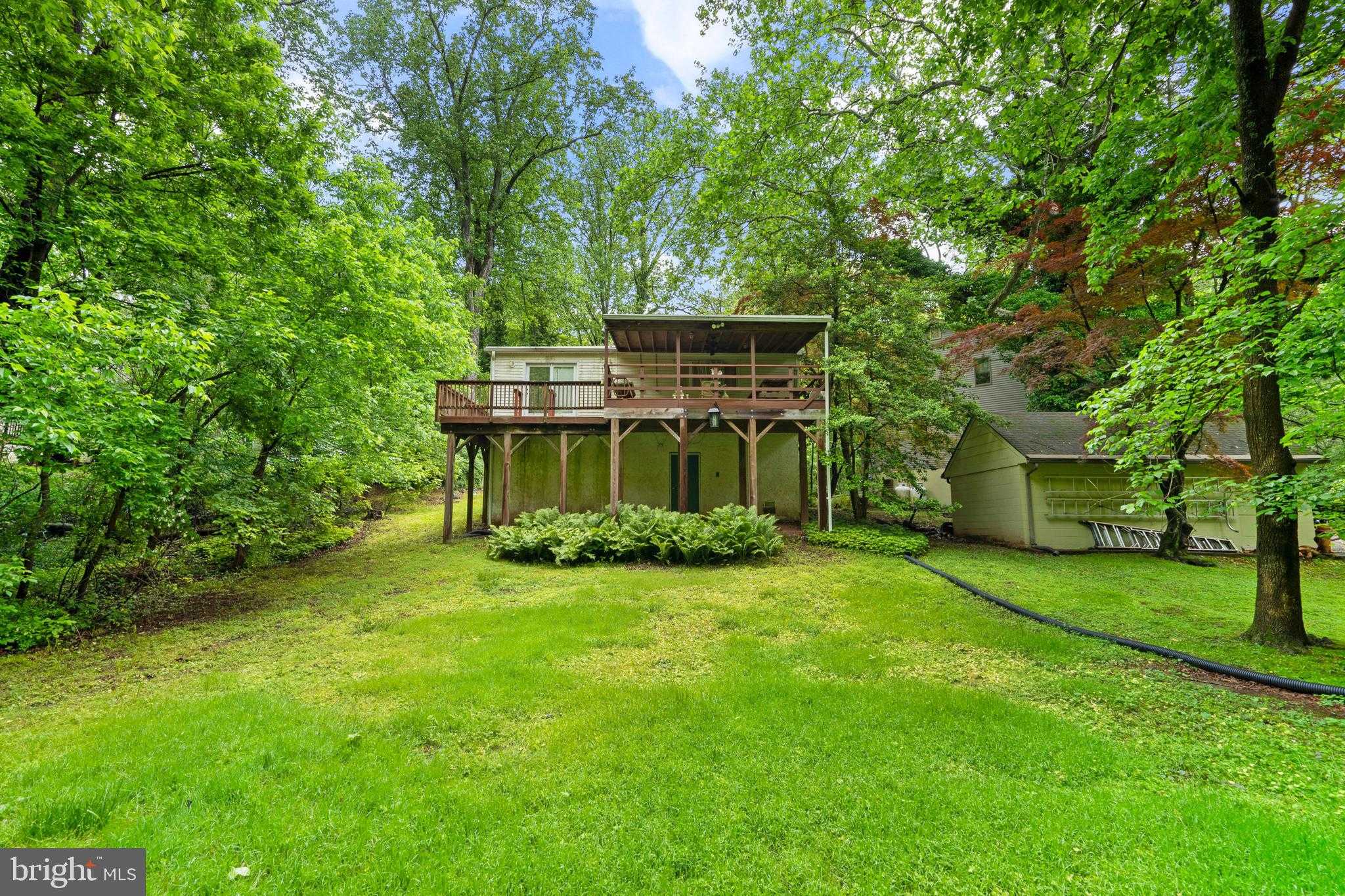 230 Playwicki St photo 6