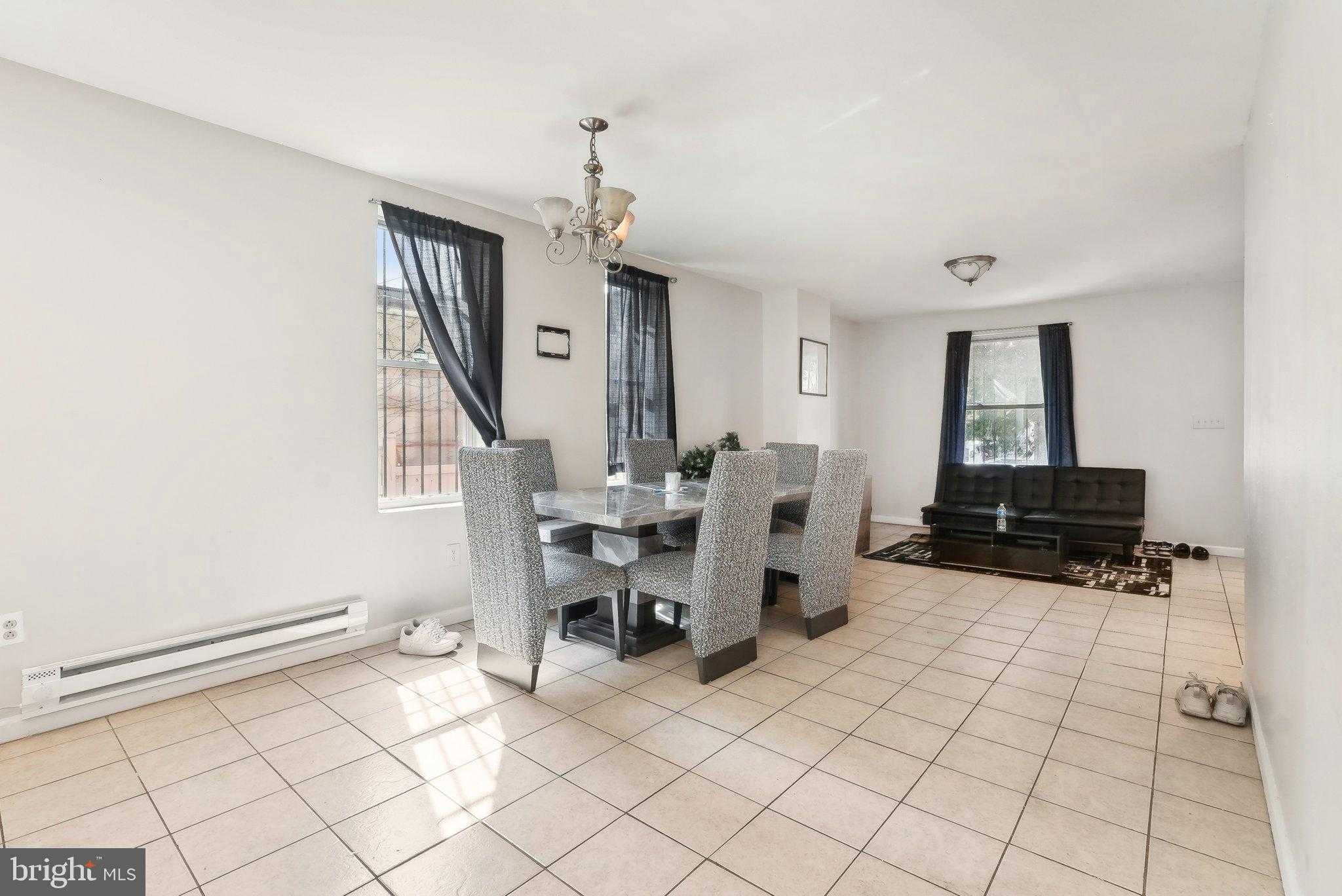 3249 Jasper St photo 8