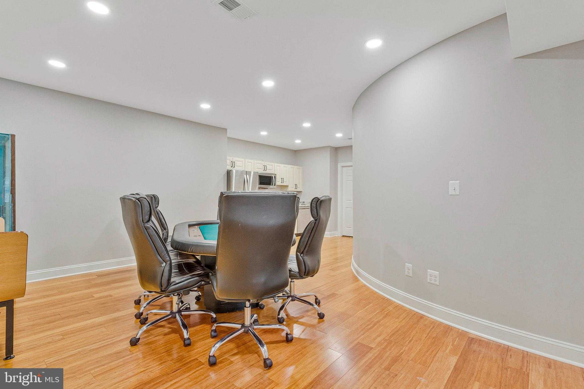 2901 George Howard Way photo 63