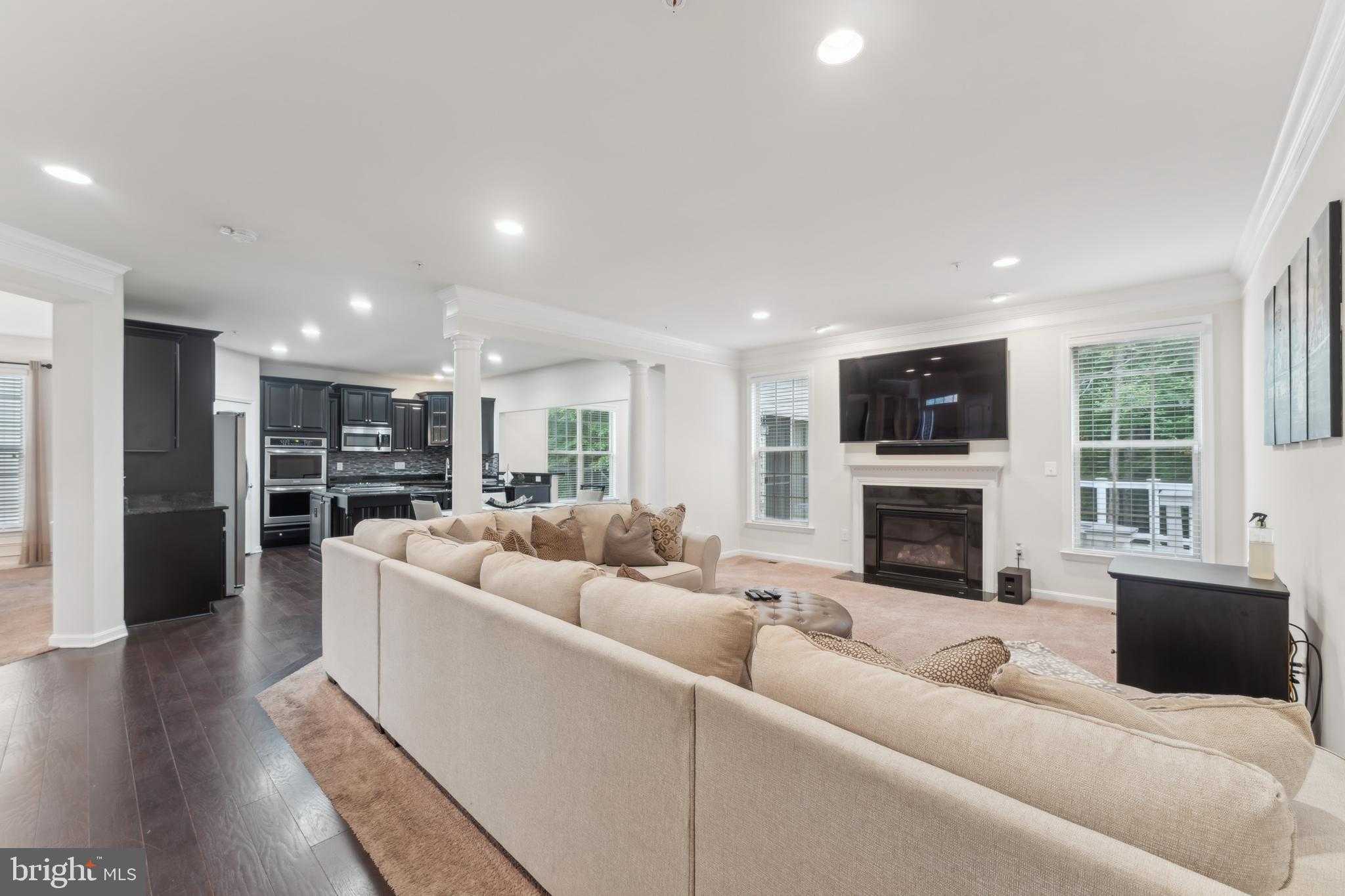 9599 Pep Rally Ln photo 17