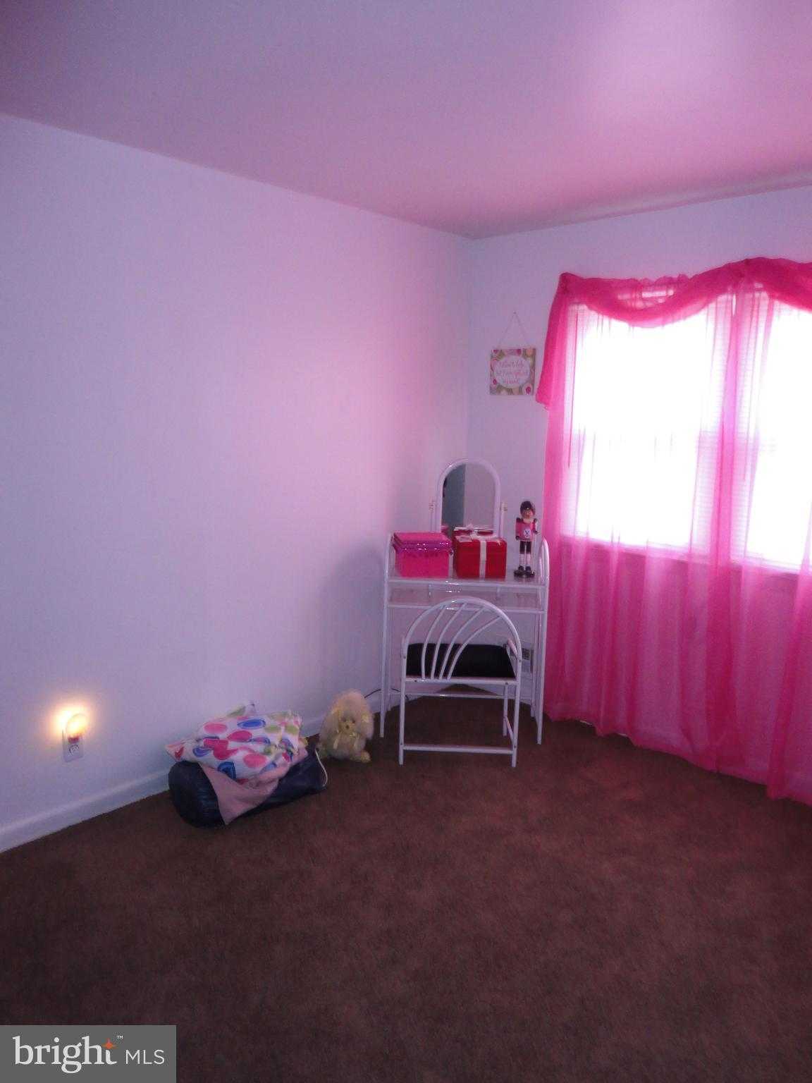 7128 Bexhill Rd photo 9