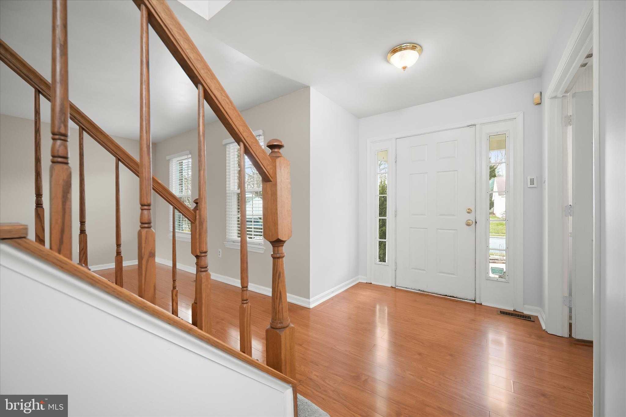 7341 Norris Ave photo 12