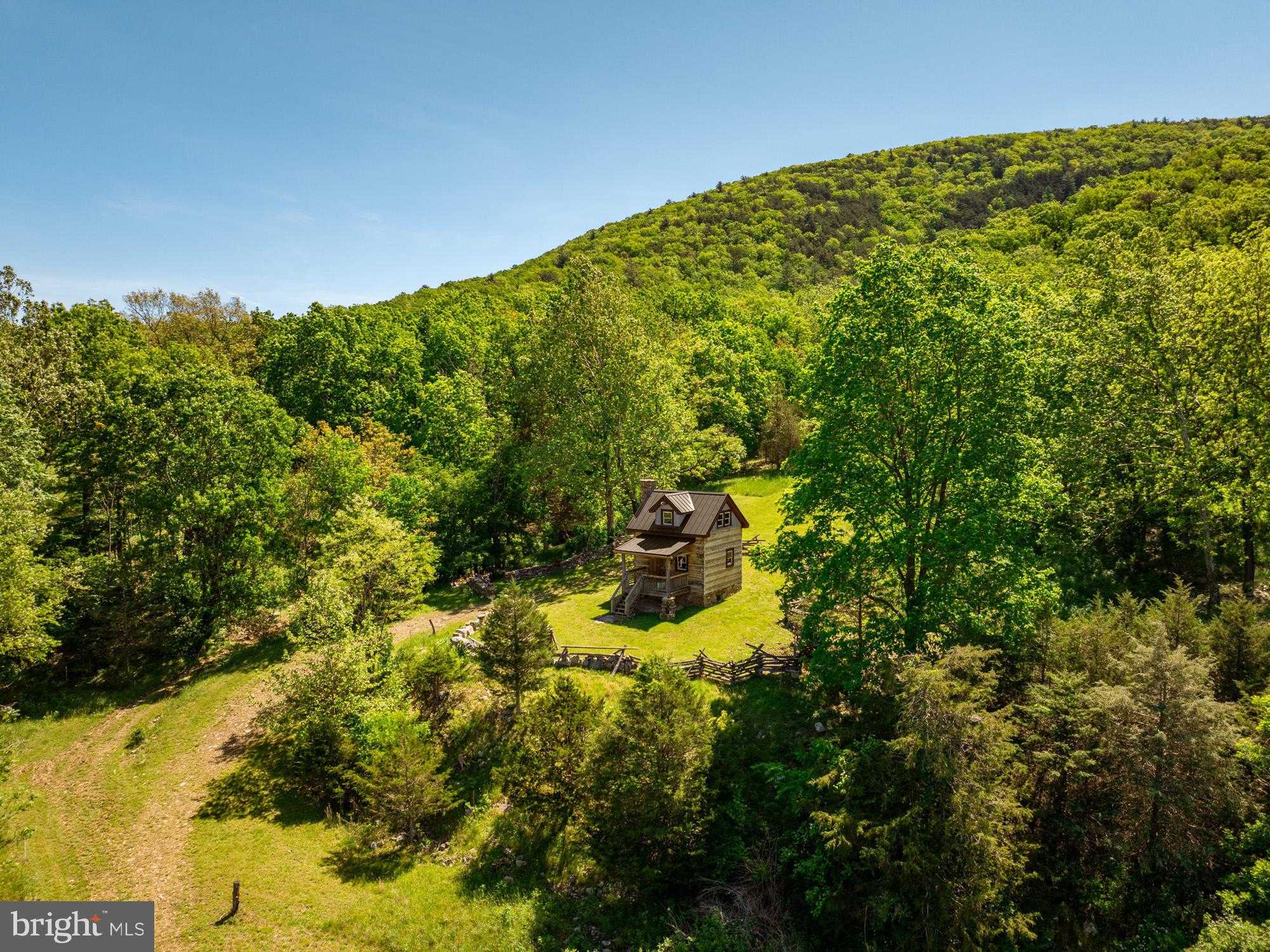 187 Leonard Ln photo 2