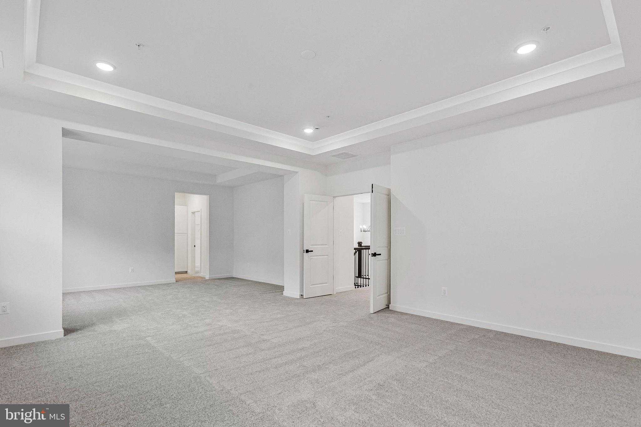 2022 Saint James Rd photo 35