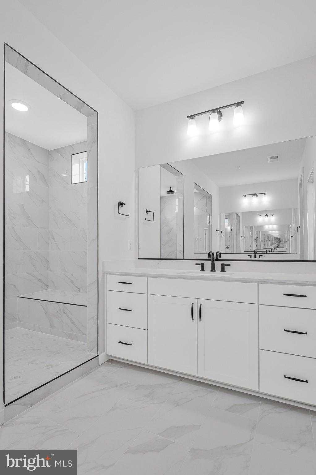 2022 Saint James Rd photo 42