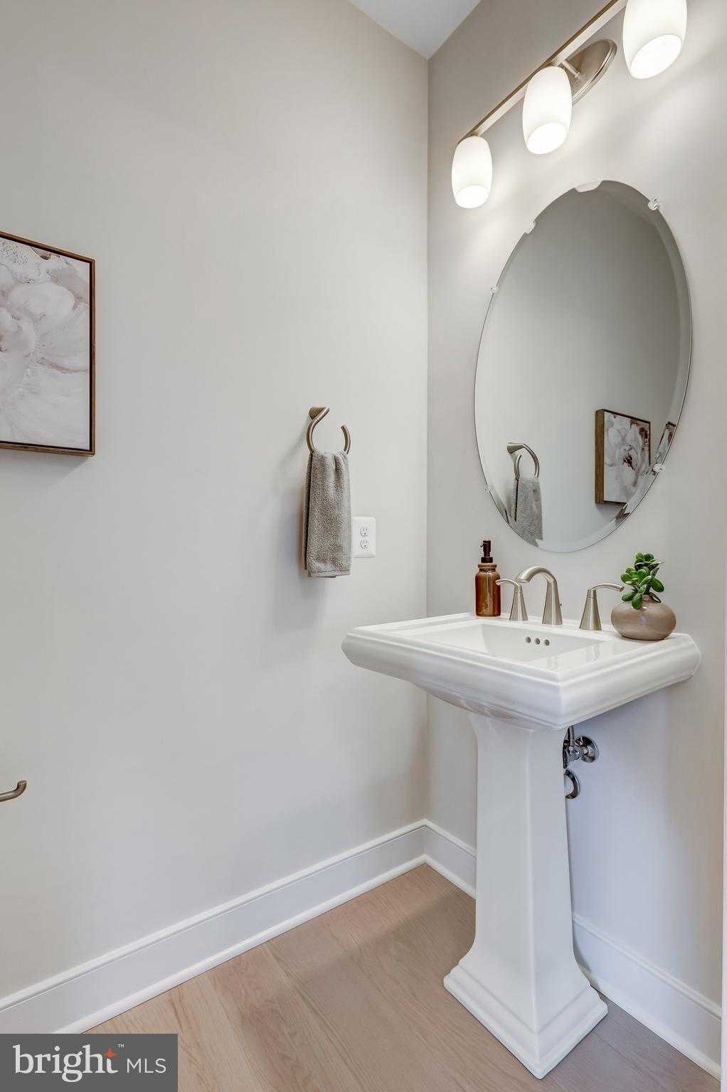 6654 Chilton CT photo 9