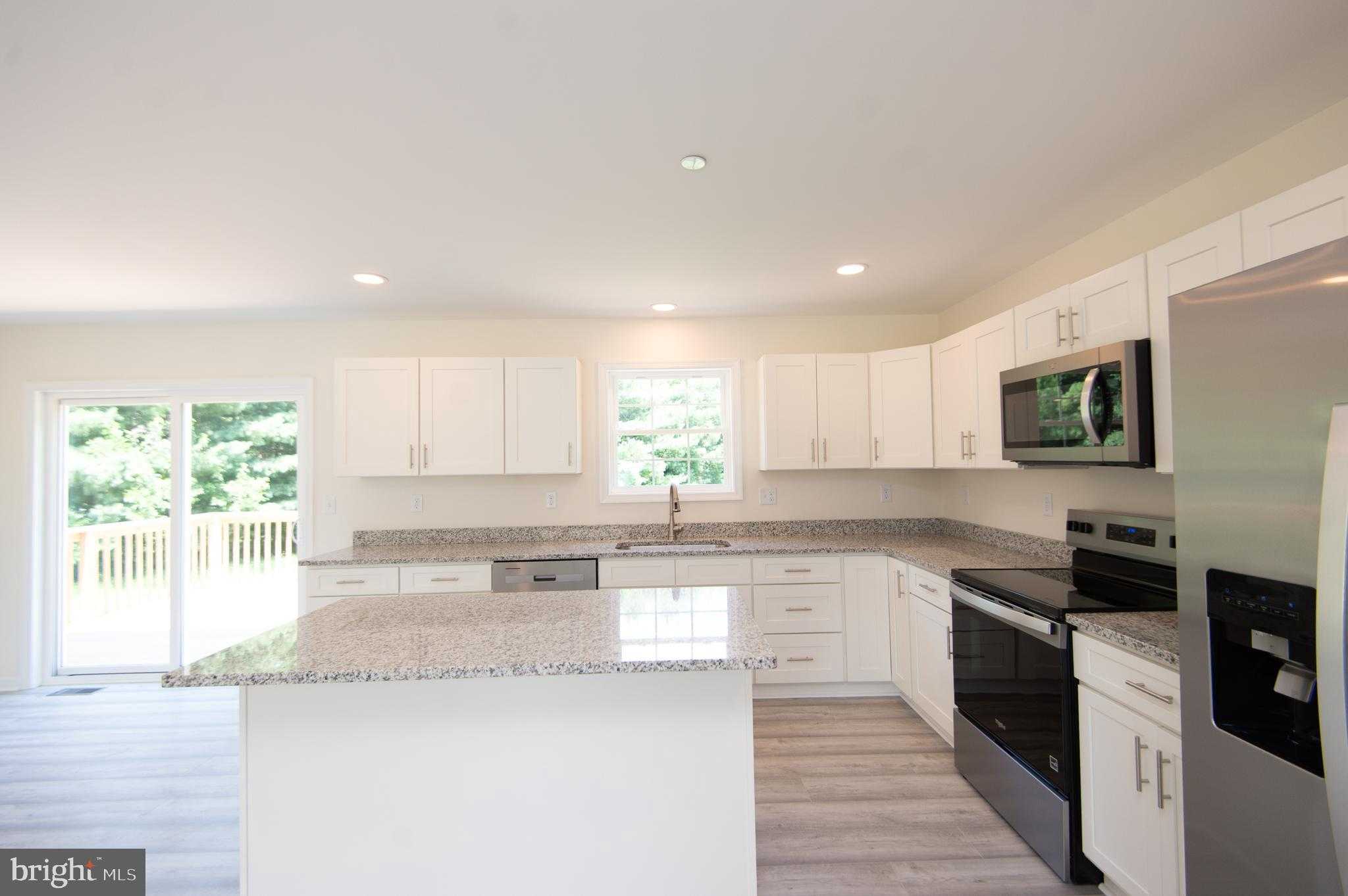 6706 Jayar Way photo 4