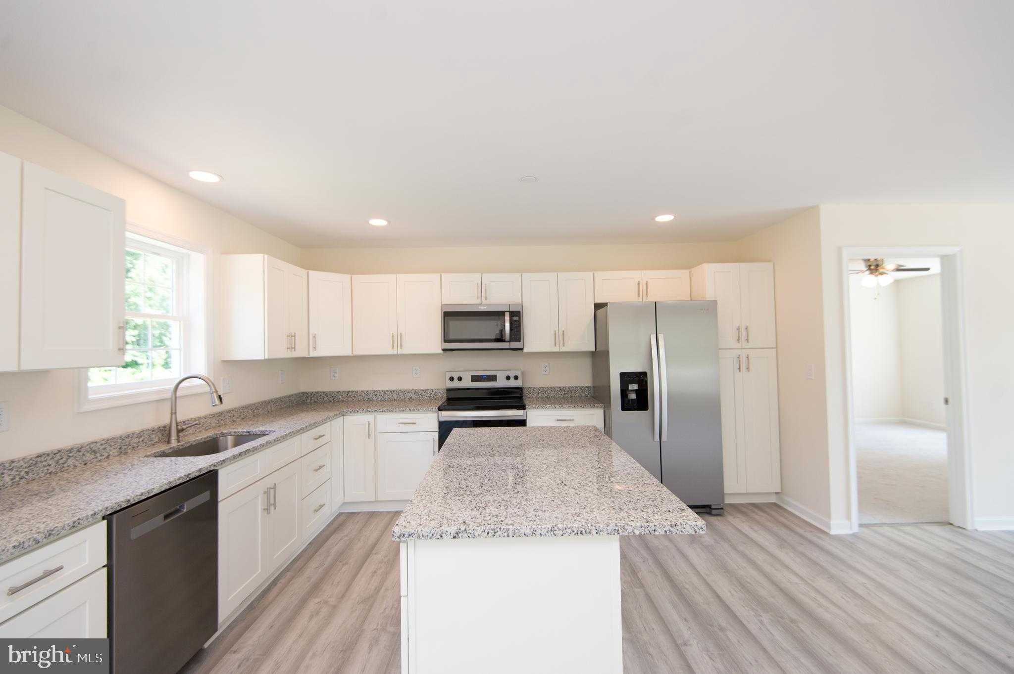 6706 Jayar Way photo 5