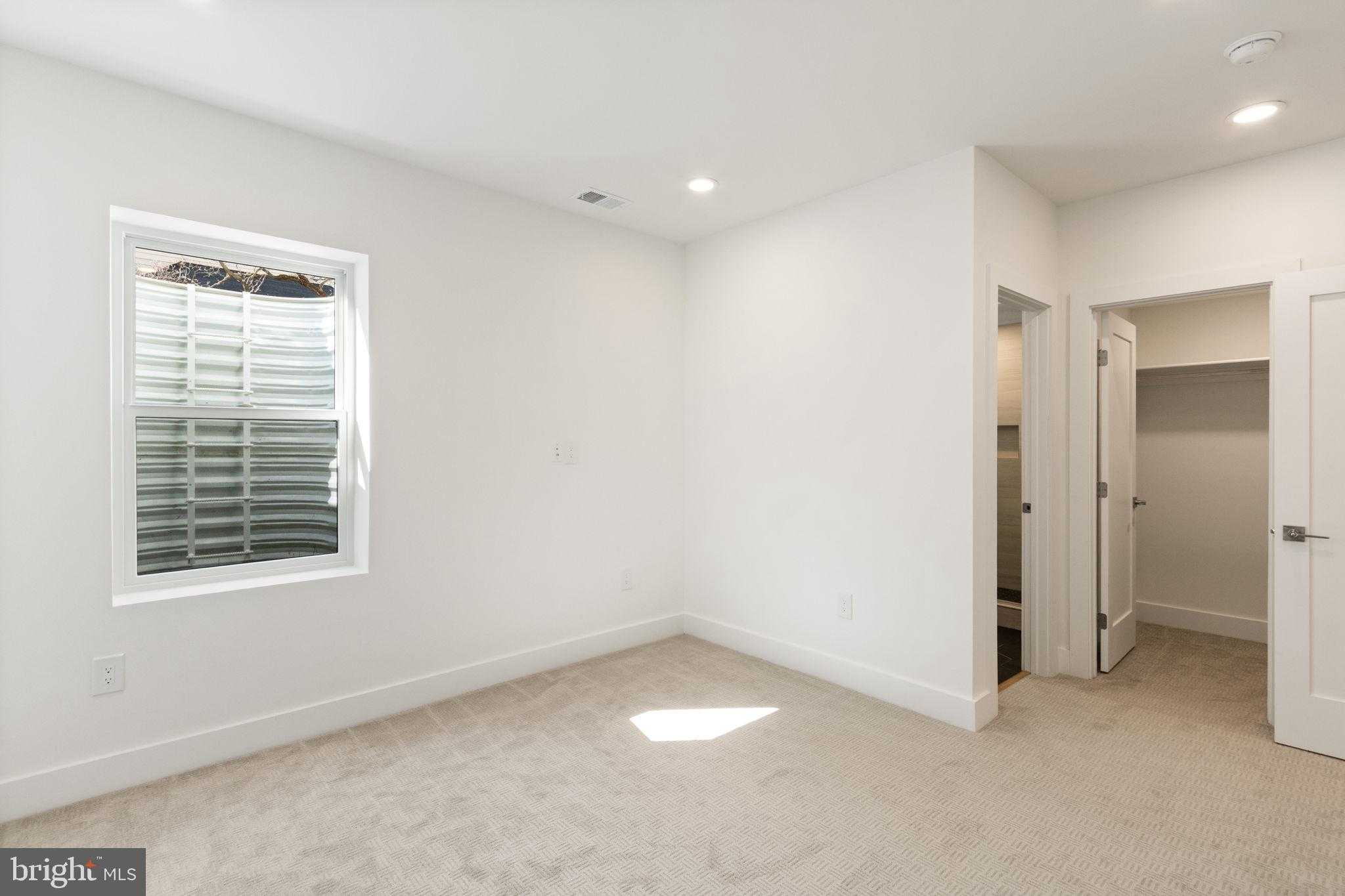 4017 Woodland Rd photo 71