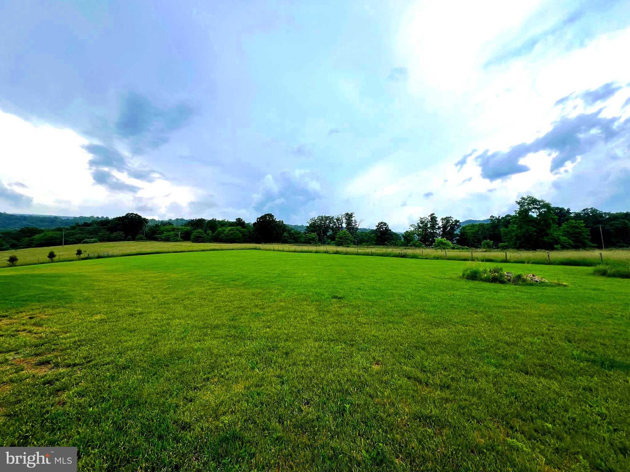 1924 Winding Ln photo 106