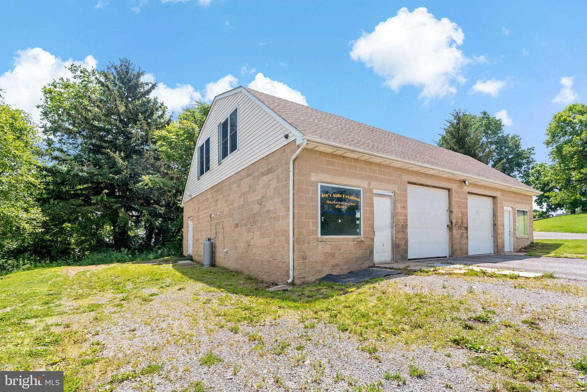 352 Stribling Rd photo 6