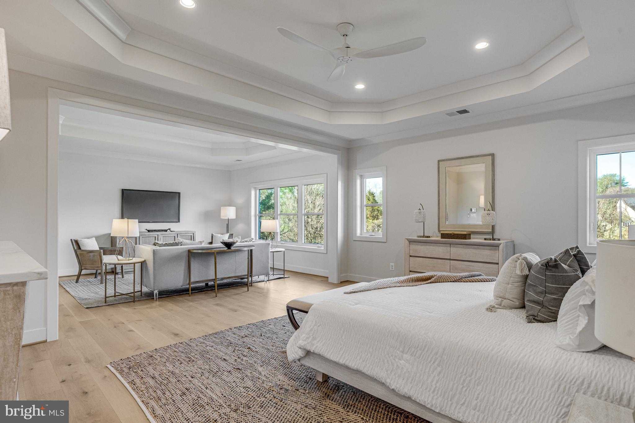 1002 Springvale Rd photo 48