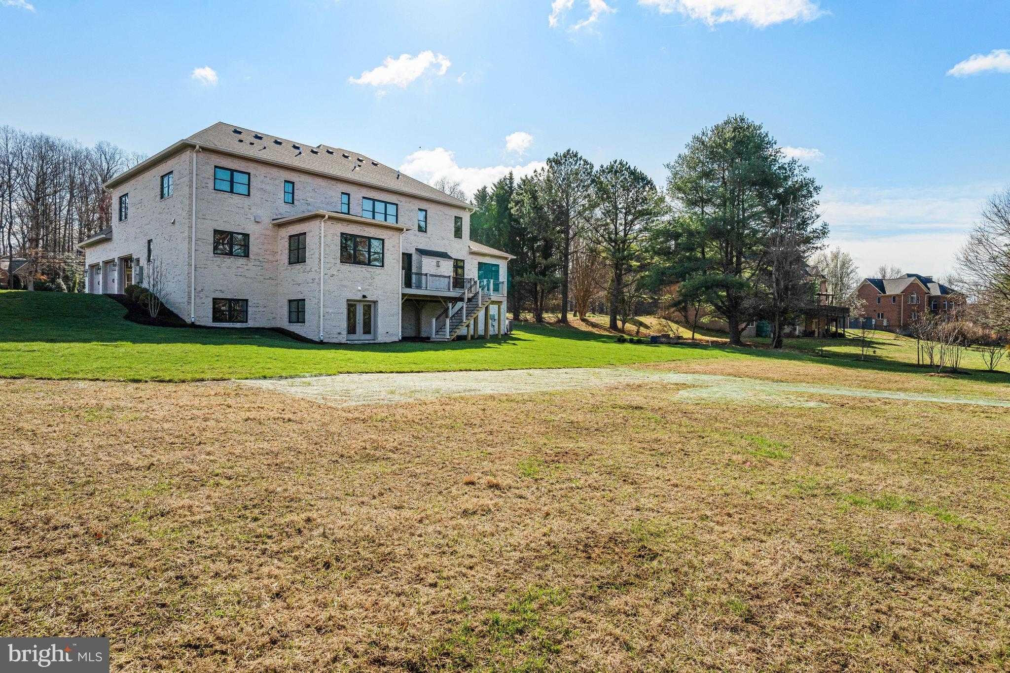 1002 Springvale Rd photo 68