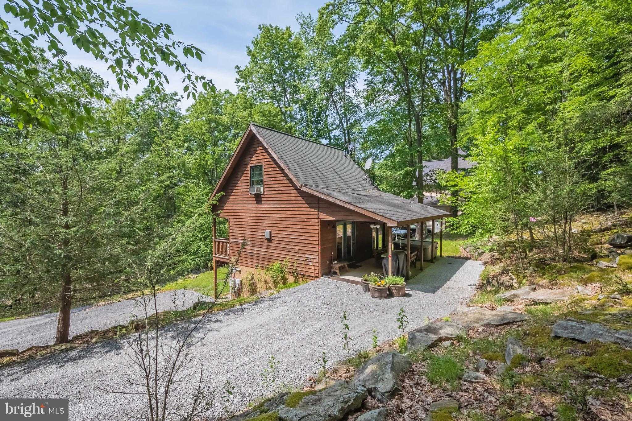 333 Sloan Tract Rd photo 6