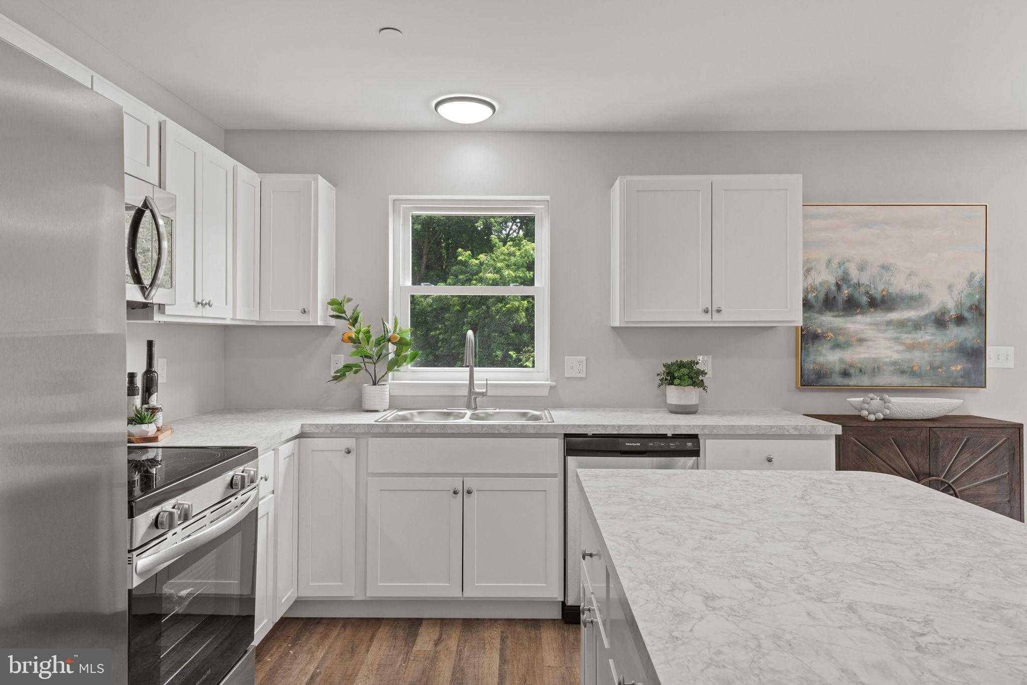 44 Petersburg Ln photo 19