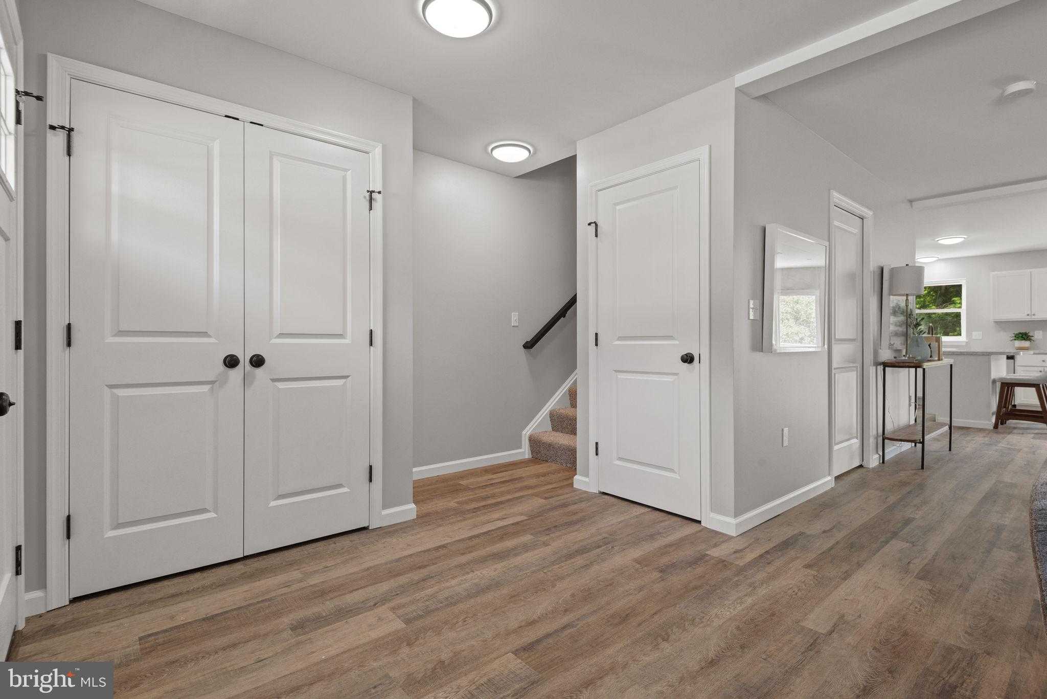 44 Petersburg Ln photo 8