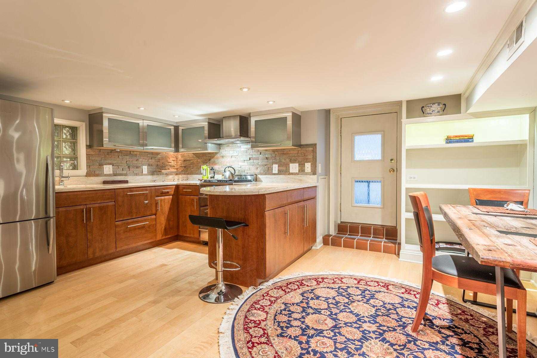 1831 Spruce St photo 15