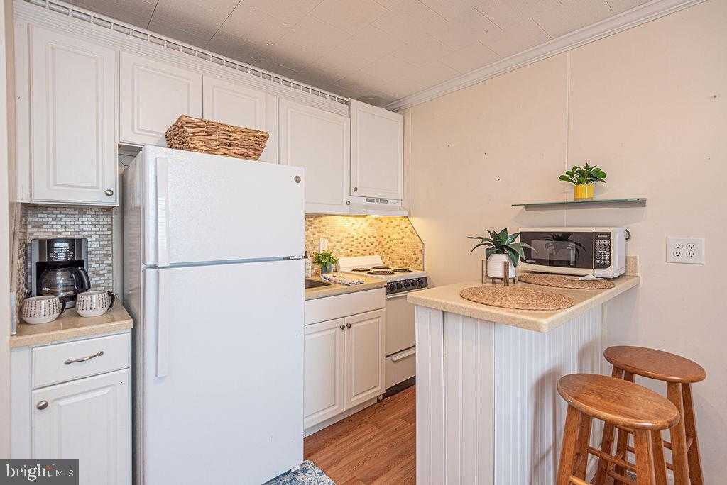 12 122nd St Unit 3b photo 8